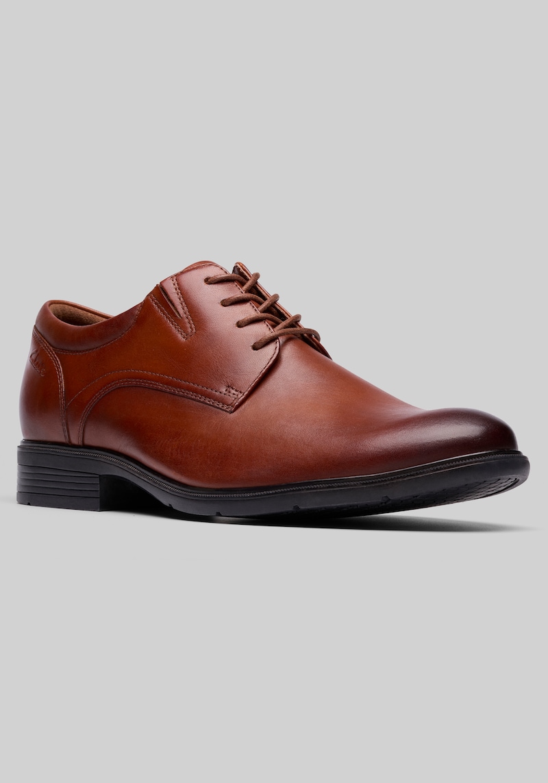 Clarks Men's Steadwell Plain Toe Oxfords at Jos. A. Bank, Tan, Size 8.5 Wide - Shoes