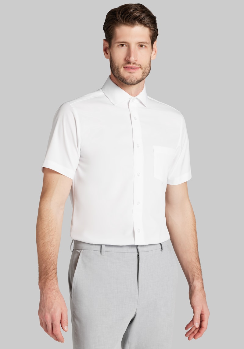 Men's Traveler COOLMOTION Slim Fit Spread Collar 4-Way Stretch Short Sleeve Dress Shirt at Jos. A. Bank, Cream/White, Size XS 32/33