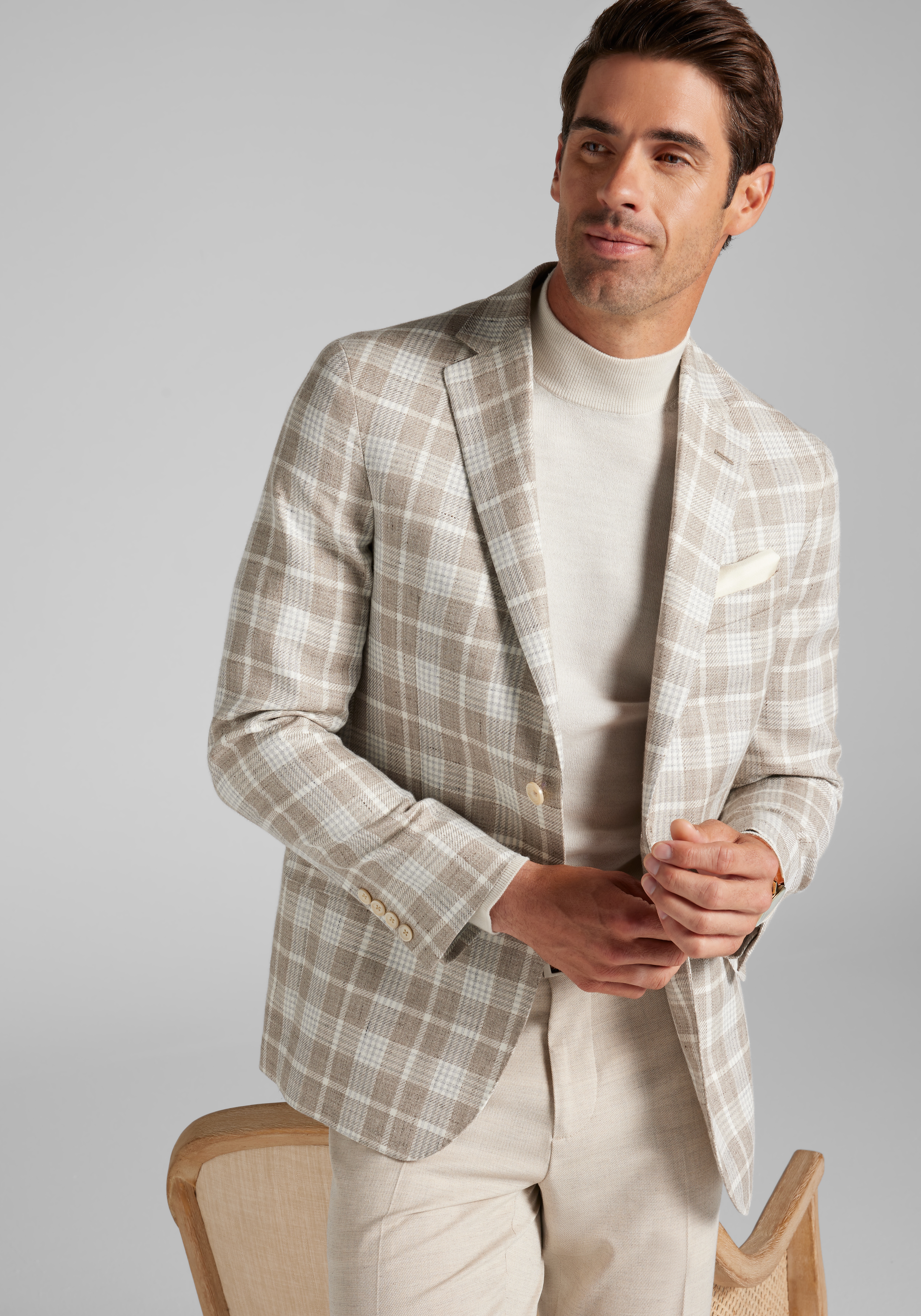 Reserve Collection Tailored Fit Medium Plaid Sportcoat