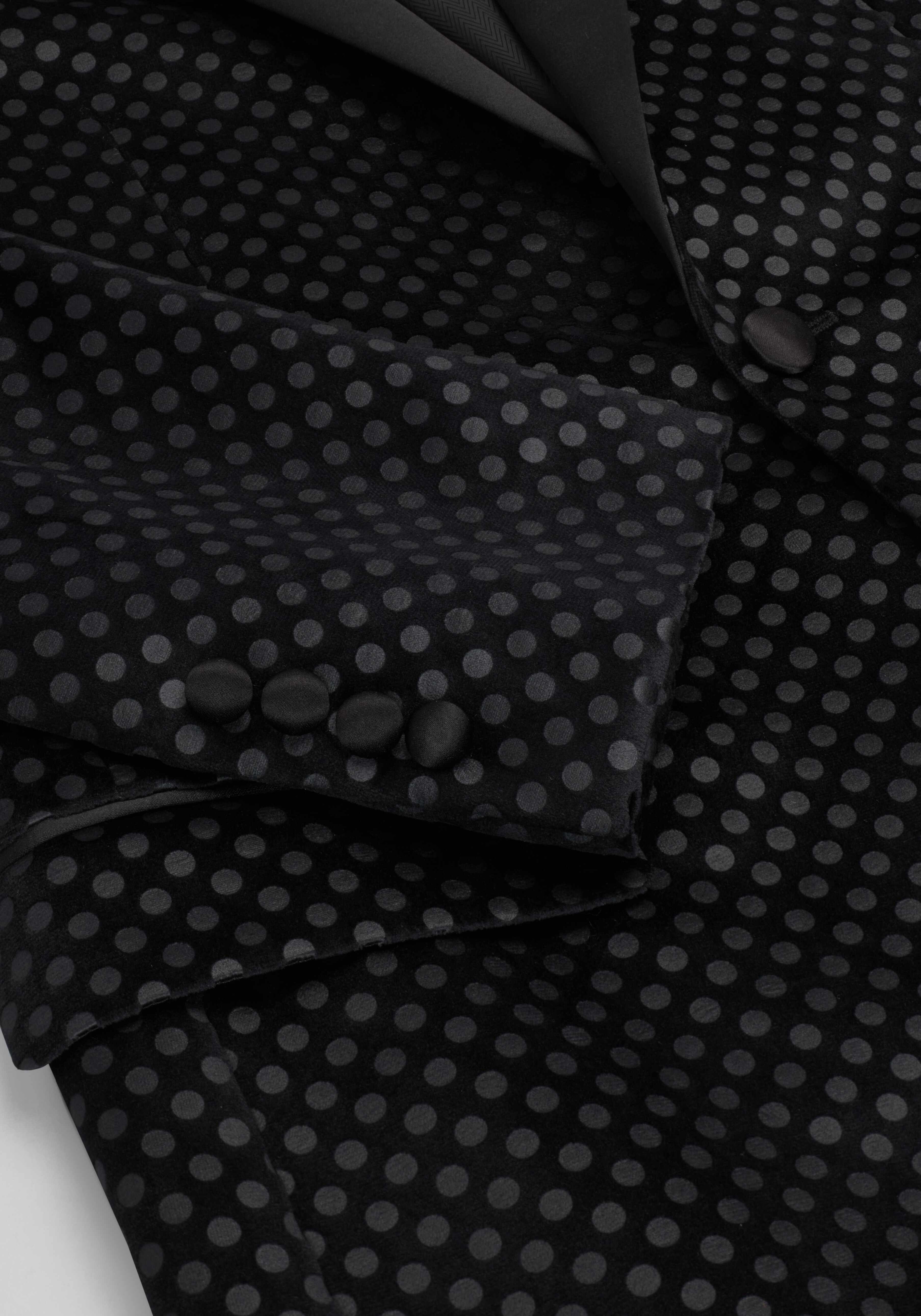 Jos. A. Bank Comfort Stretch Slim Fit Polka Dot Velvet Dinner Jacket