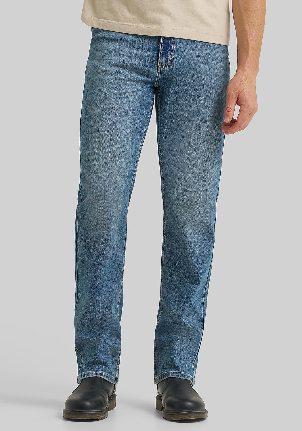 Lee Legendary Tailored Fit SoftAge Straight Jeans
