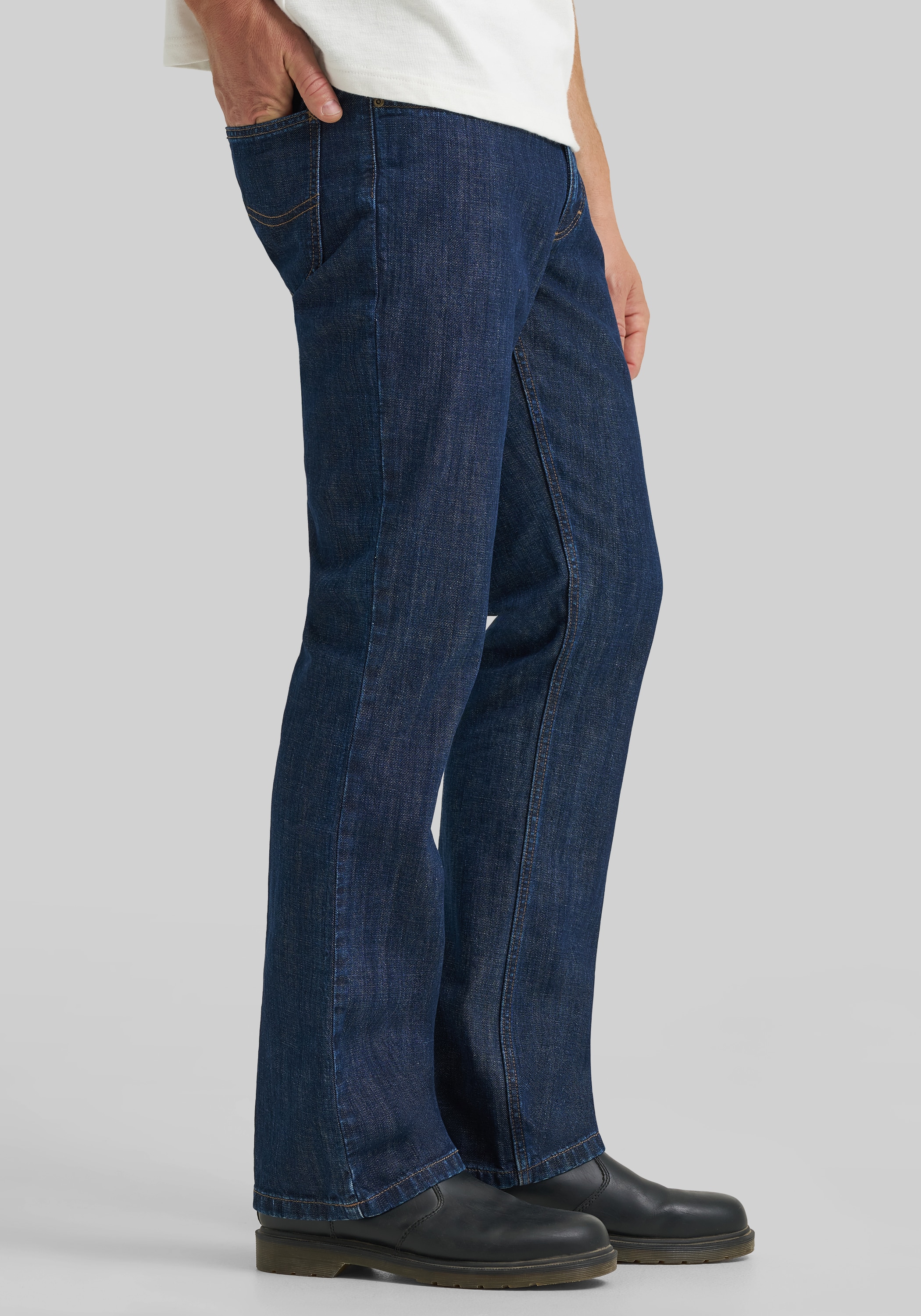 Lee Regular Fit Legendary Bootcut Jeans
