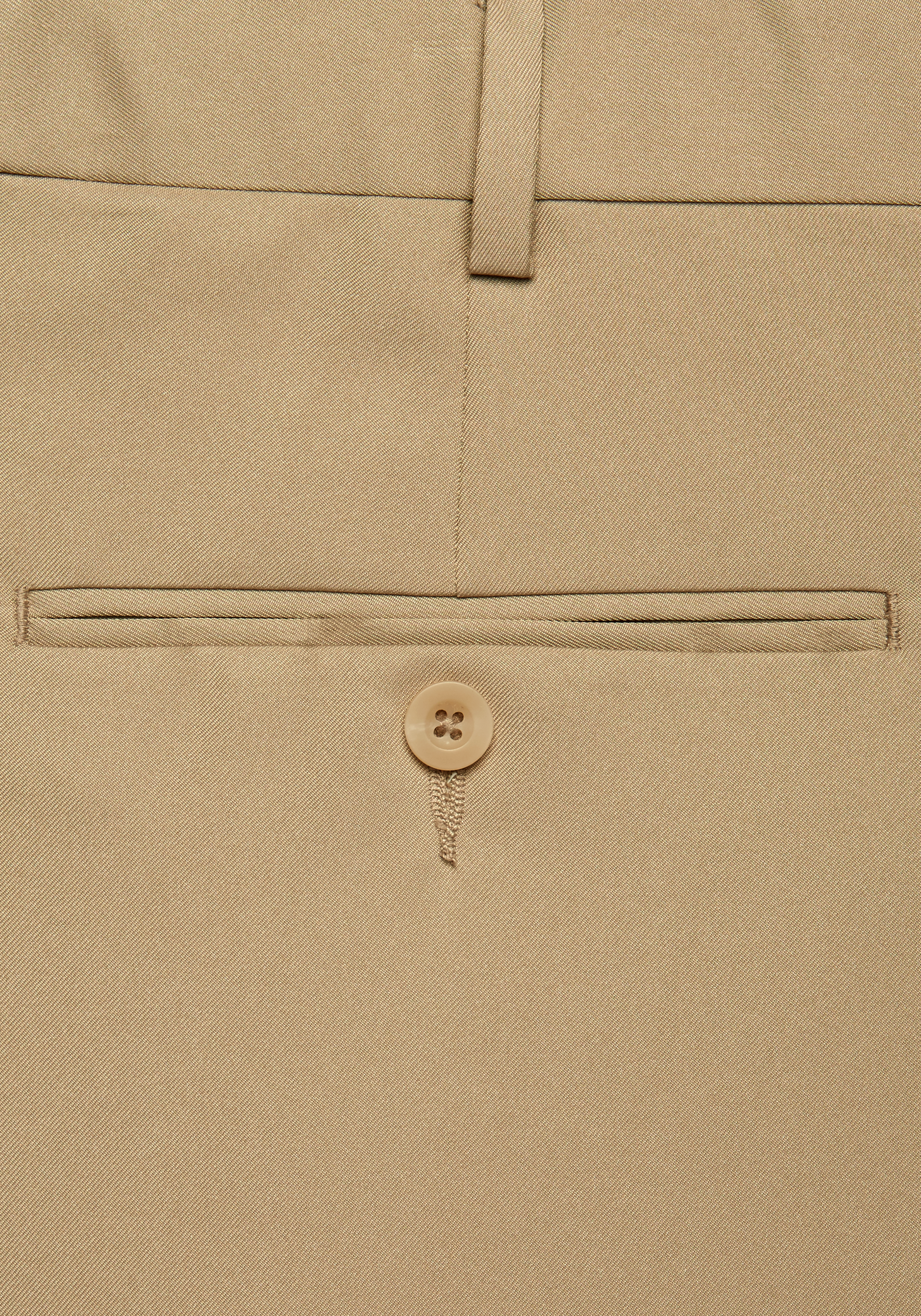 Traveler® Performance Extended Waistband Pleated Refined Chinos