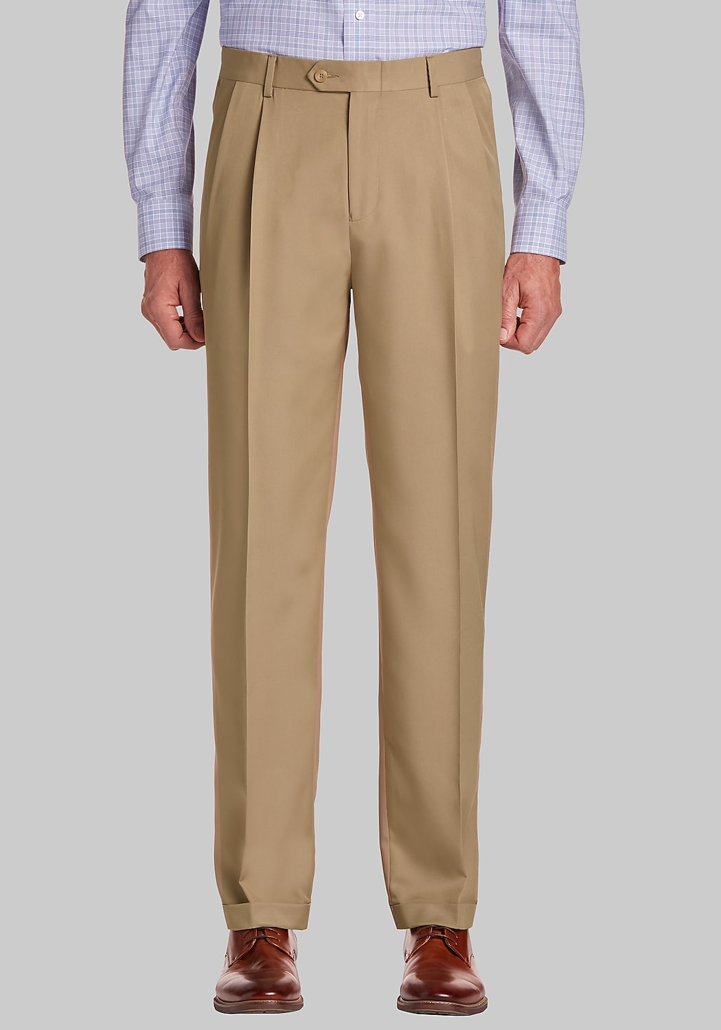 Traveler Performance Extended Waistband Pleated Refined Chinos