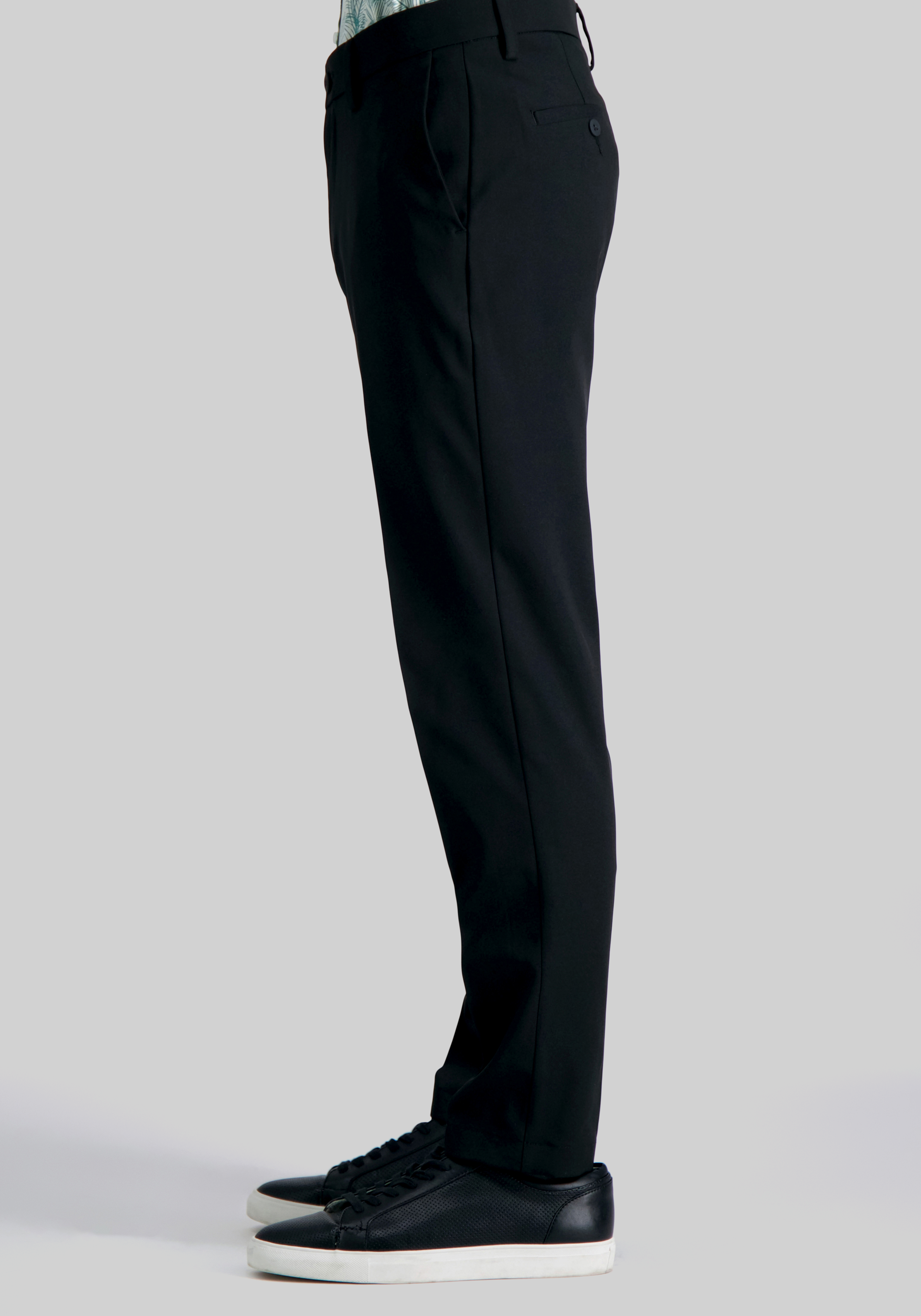 Haggar Slim Fit Cool Right® Performance Flex Pants
