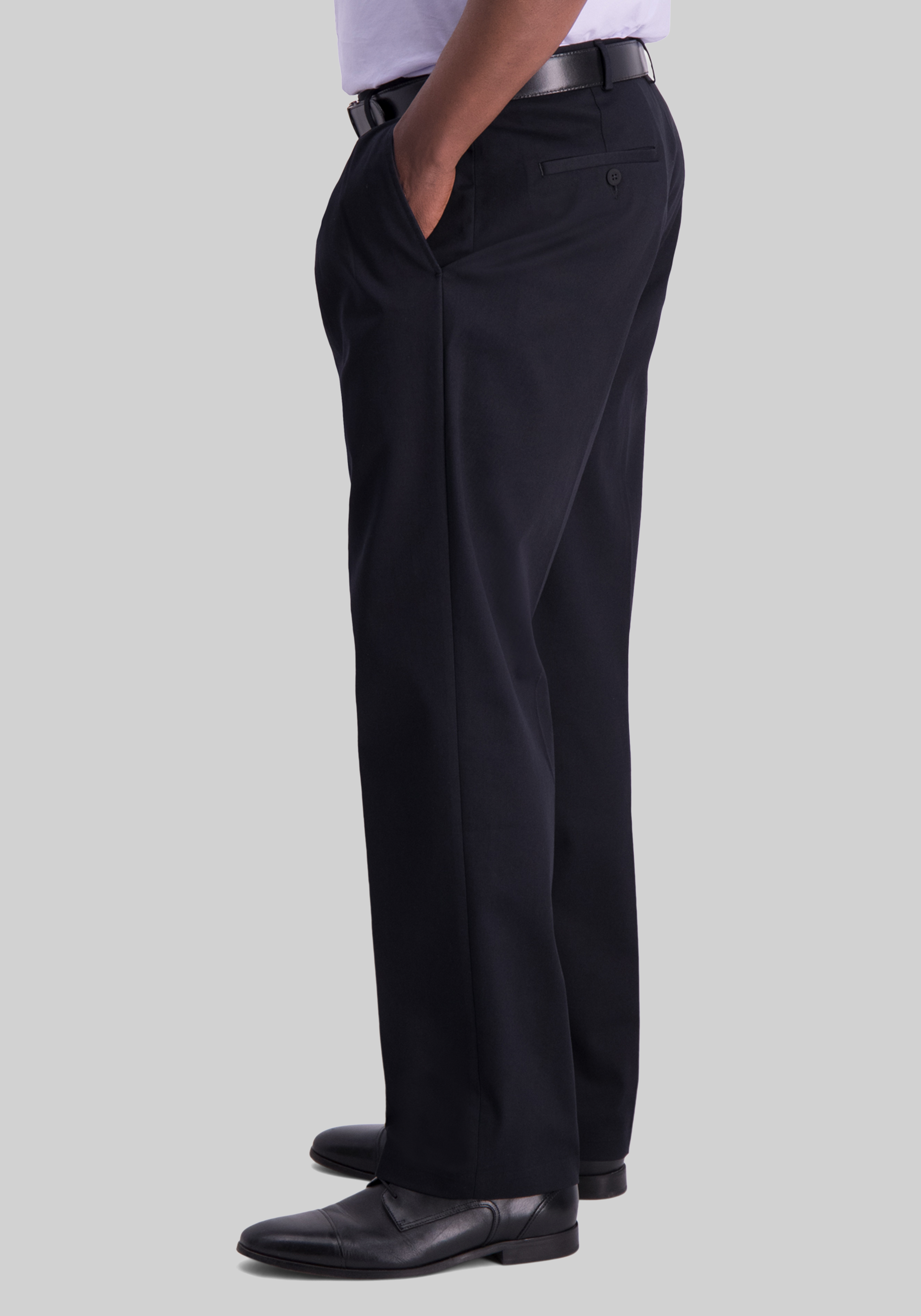 Haggar Classic Fit Pleated No Iron Pants