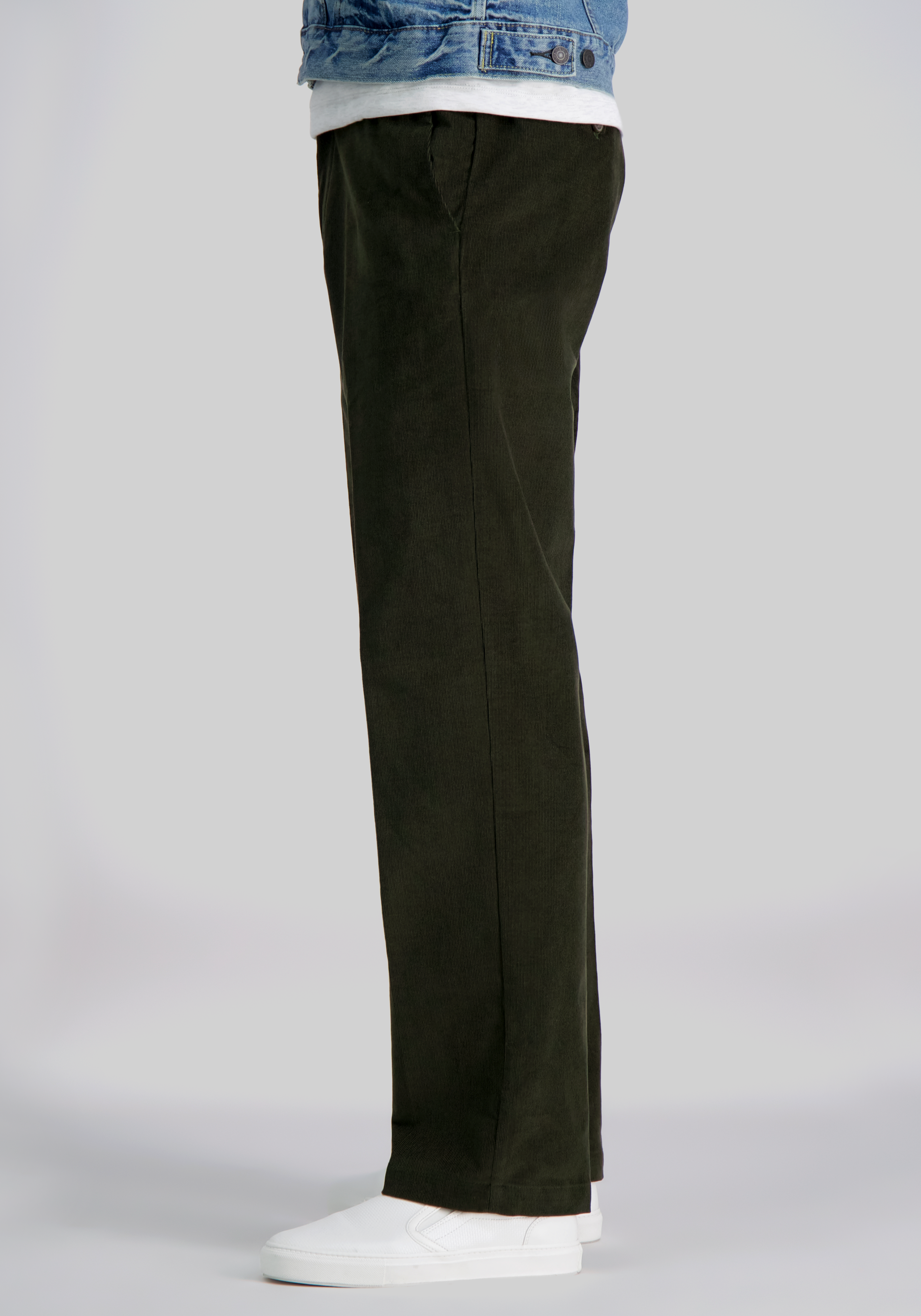 Haggar Classic Fit Corduroy Pants