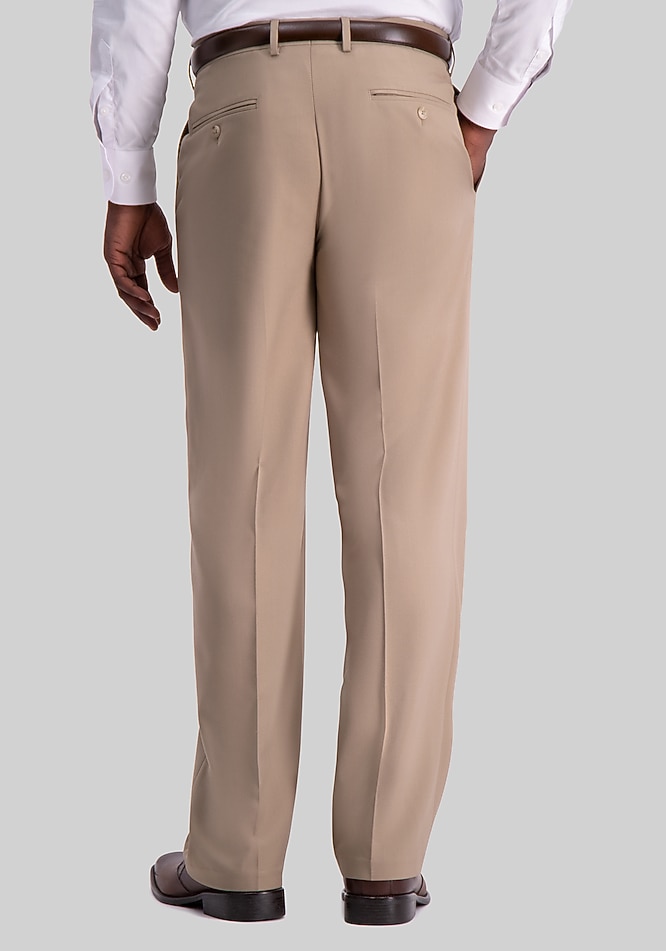 Haggar Men's Premium No Iron Khaki Classic Fit Pleat Front
