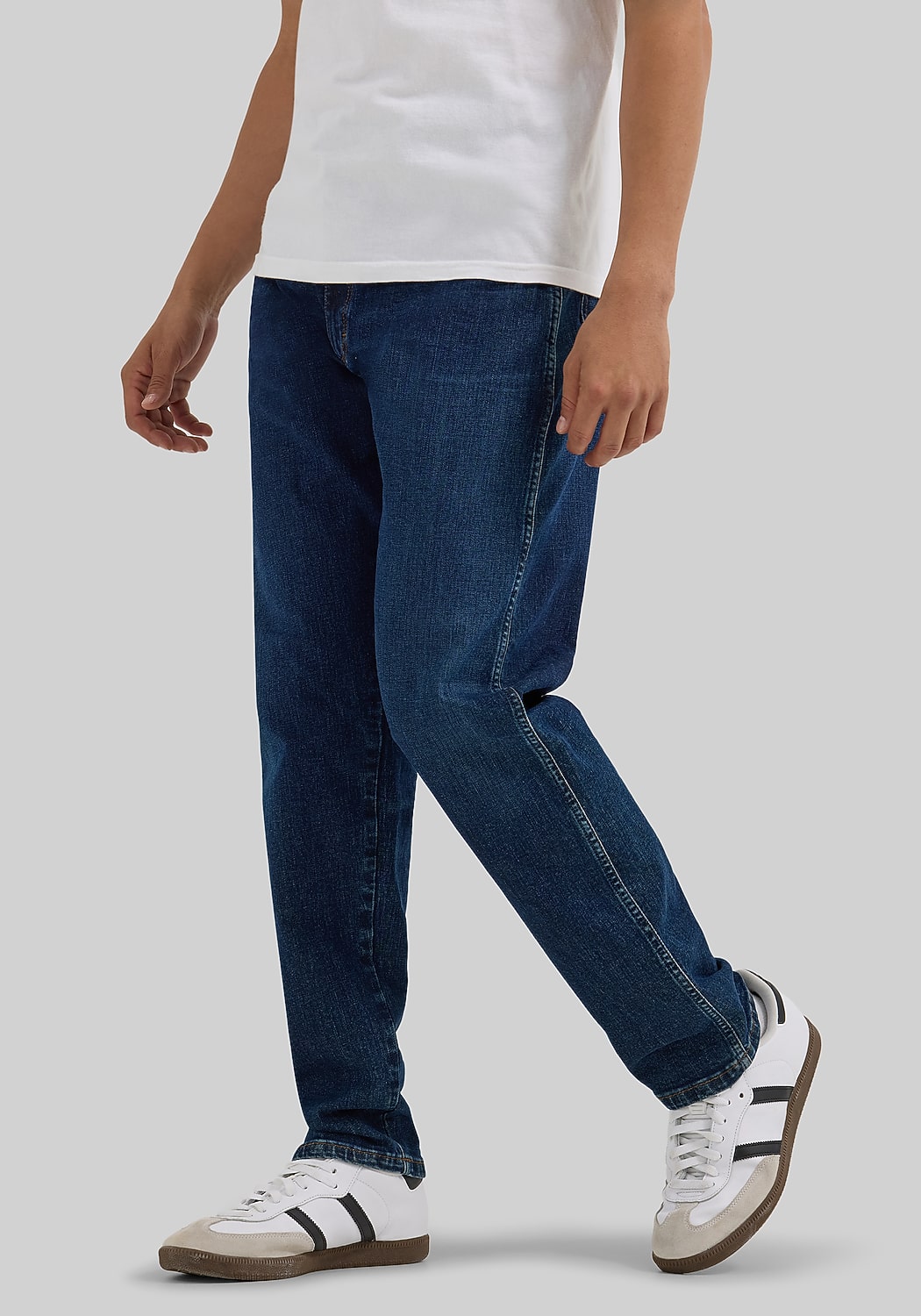 Wrangler Athletic Fit Relaxed Tapered Jeans