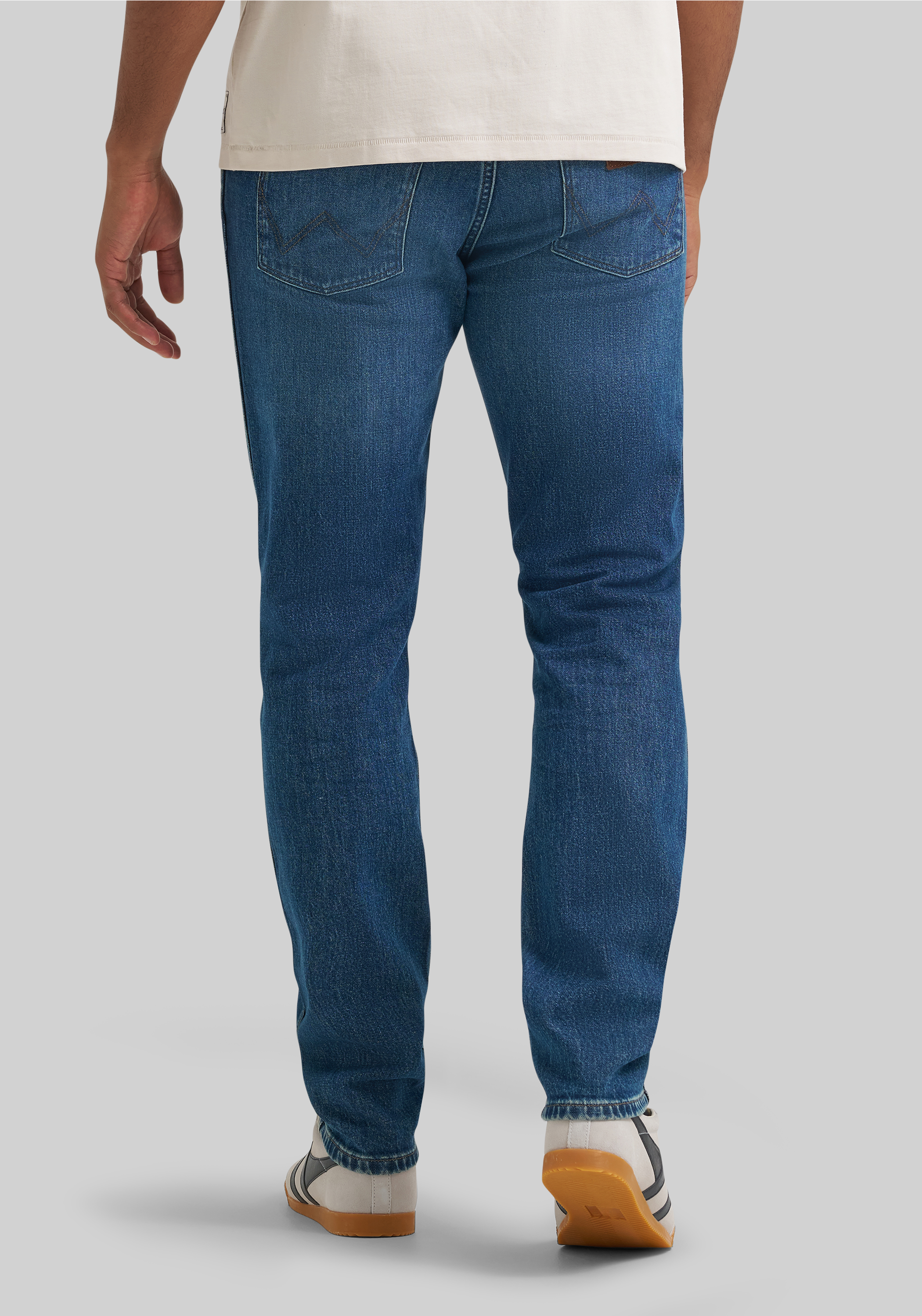 Wrangler Regular Fit Greensboro Straight Leg Jeans