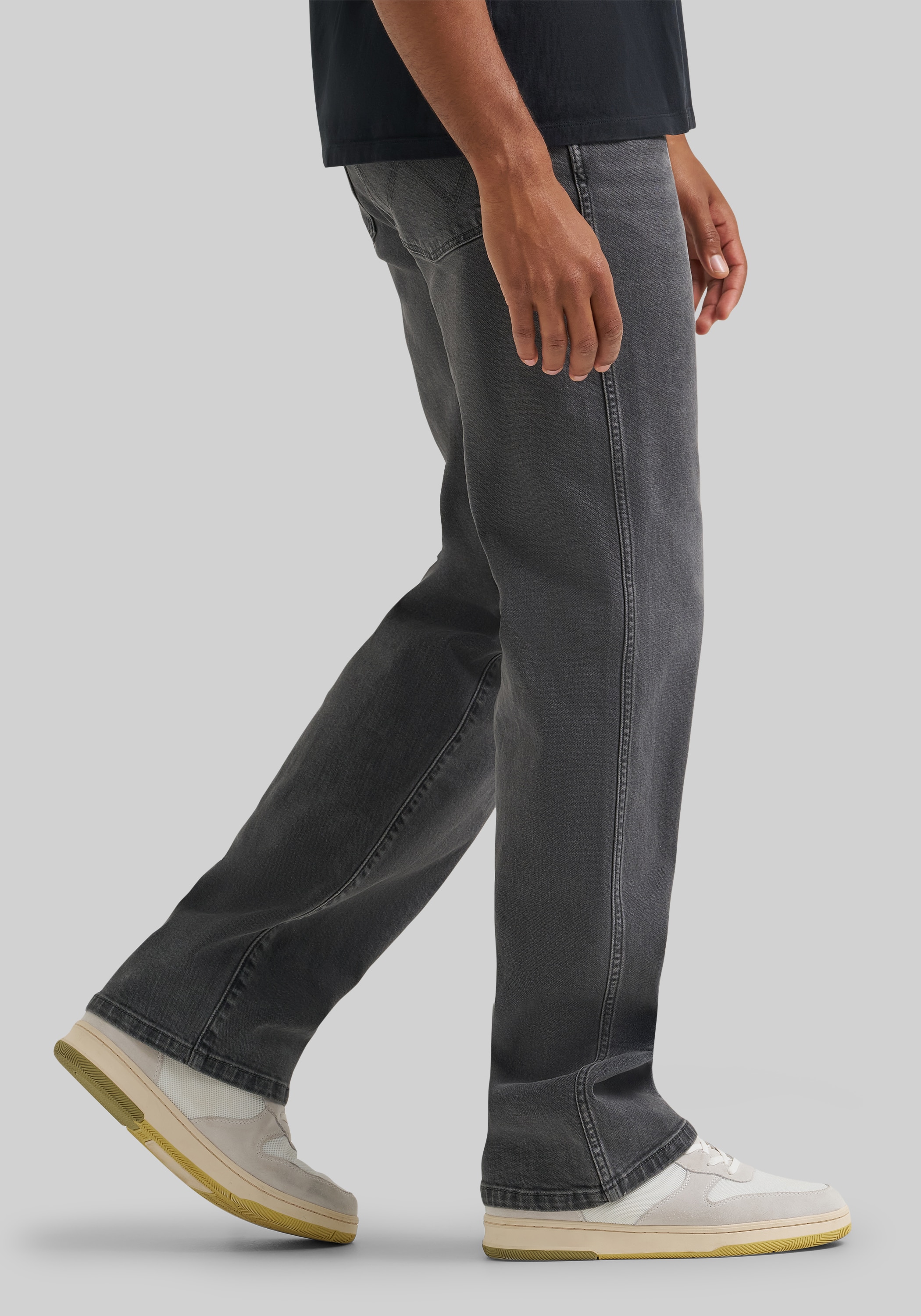 Wrangler Loose Fit Sandstorm Straight Leg Jeans