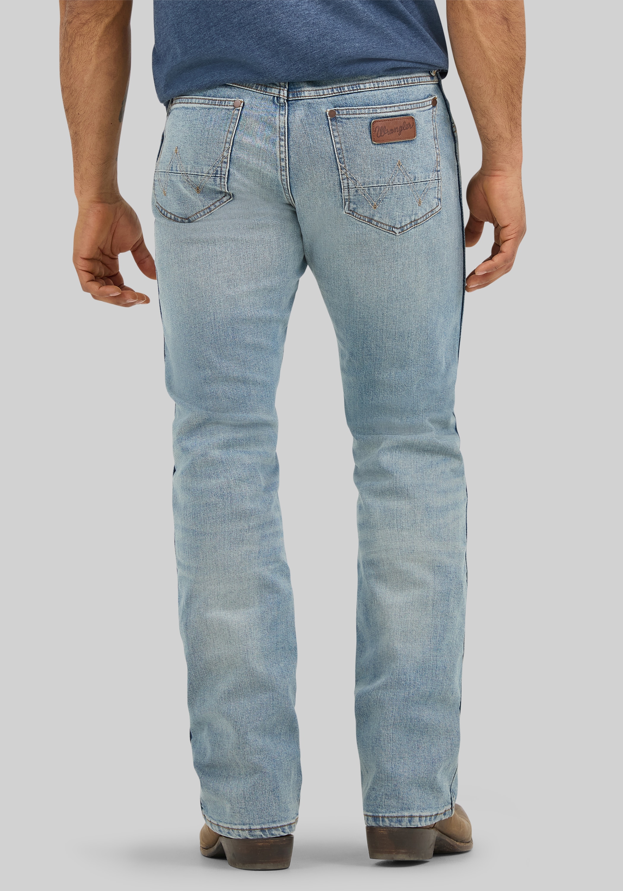 Wrangler Retro Bearcreek Slim Boot Jeans