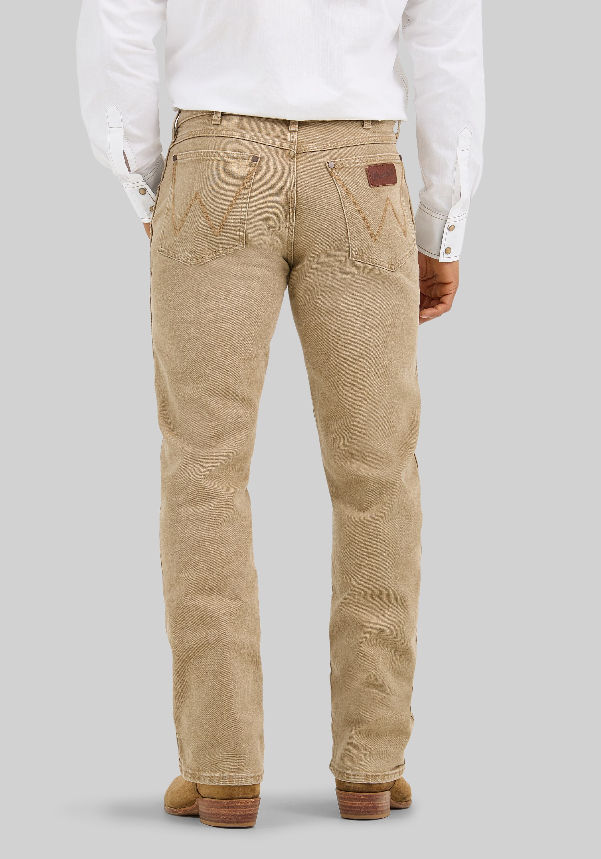 Wrangler Retro Slim Fit Saddle Straight Jeans