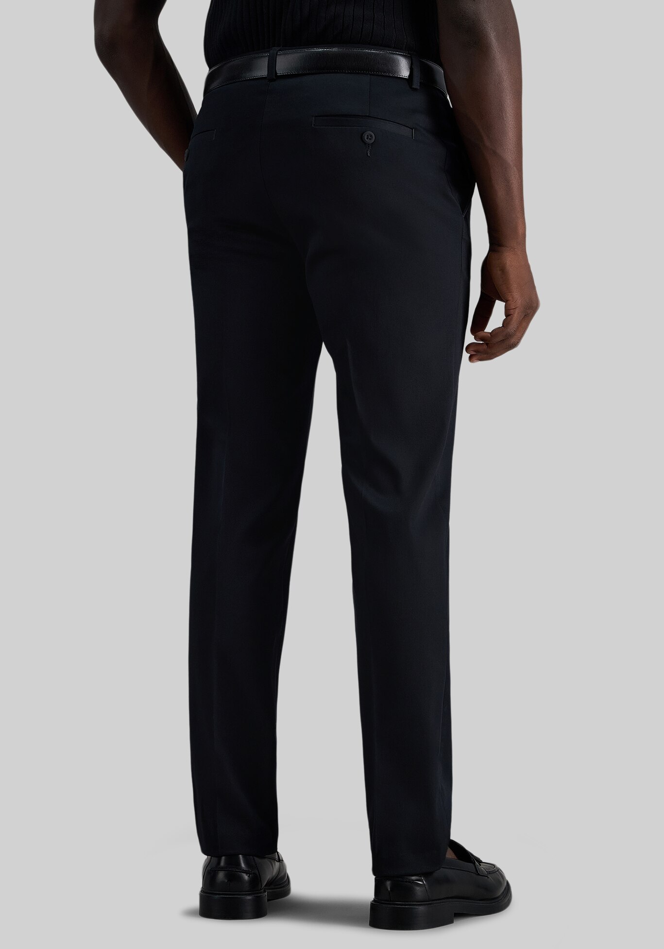 Haggar Slim Straight Fit Iron-Free Premium Flat Front Khaki Pants