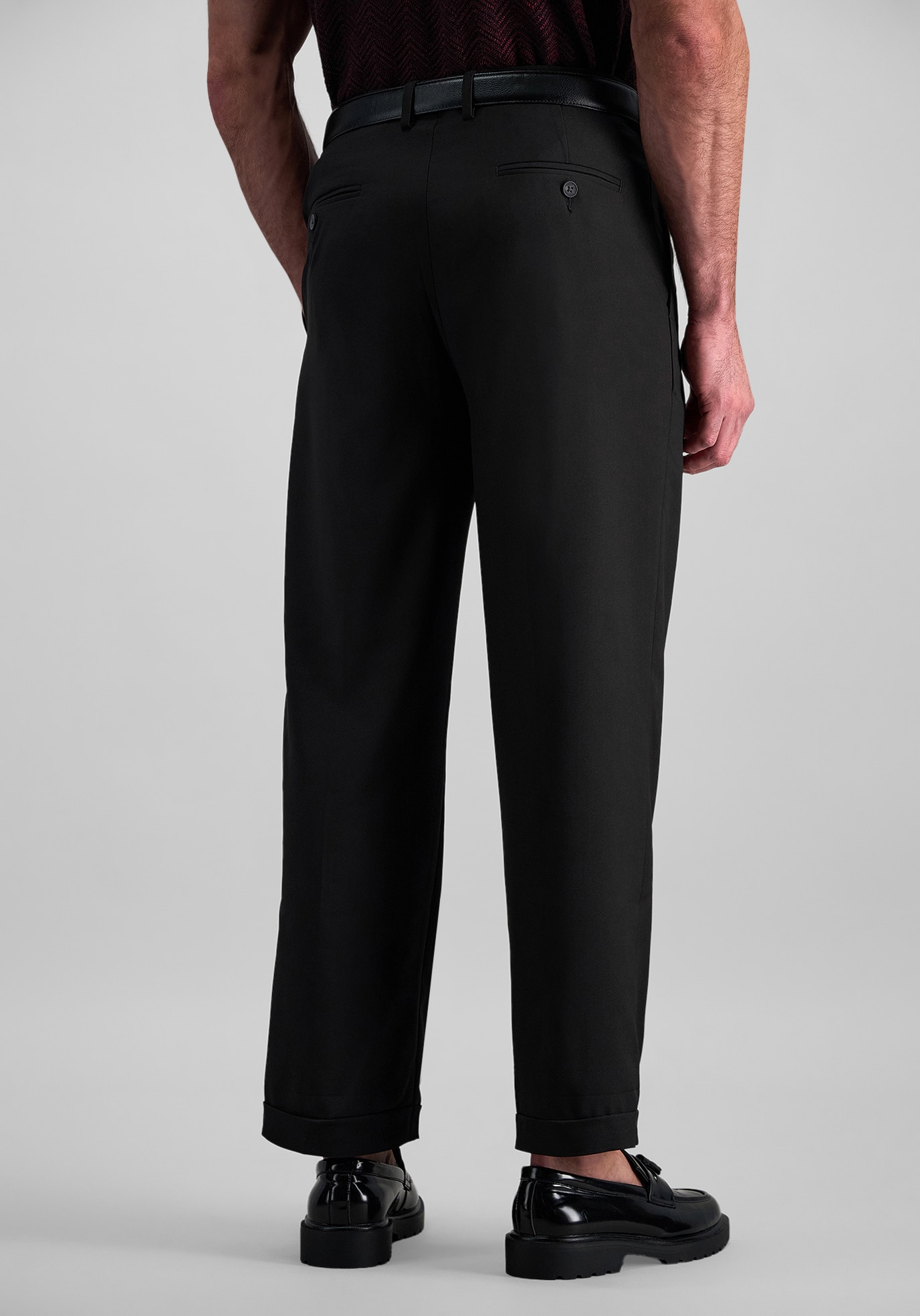 Haggar Premium Comfort Classic Fit Pleated Dress Pants