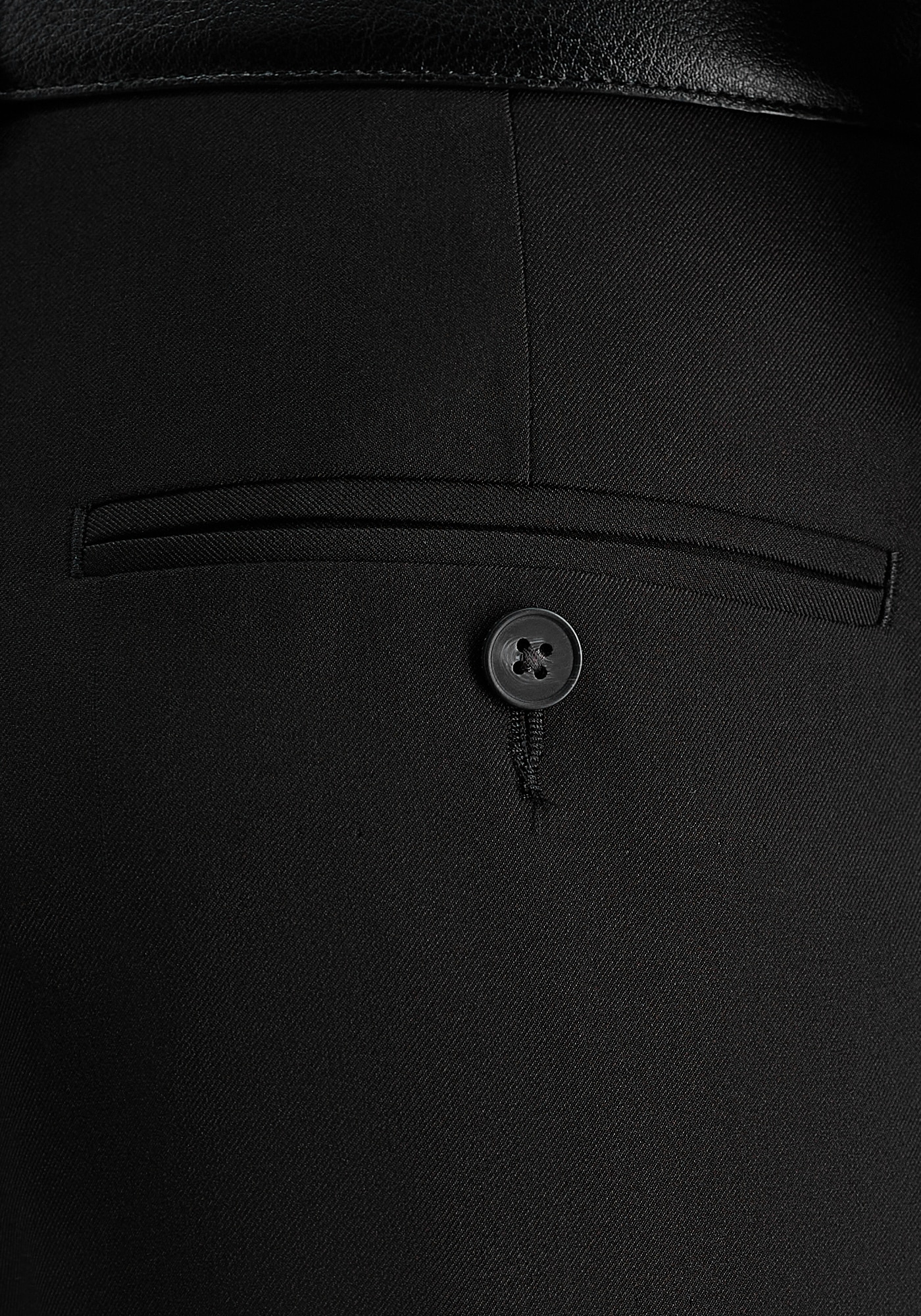 Haggar Premium Comfort Classic Fit Pleated Dress Pants