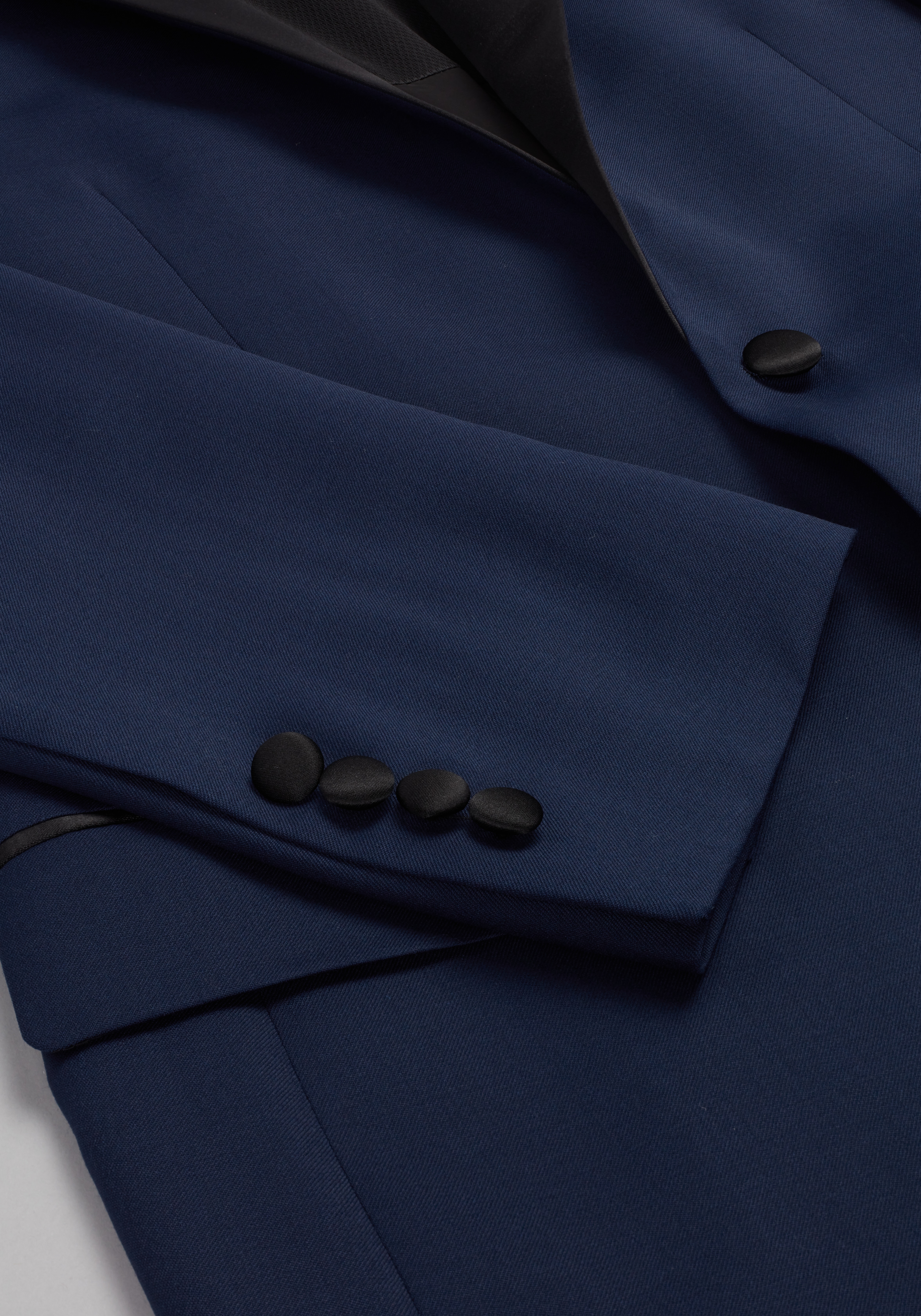 Traveler® Tailored Fit COOLMOTION Suit Separate Tuxedo Jacket