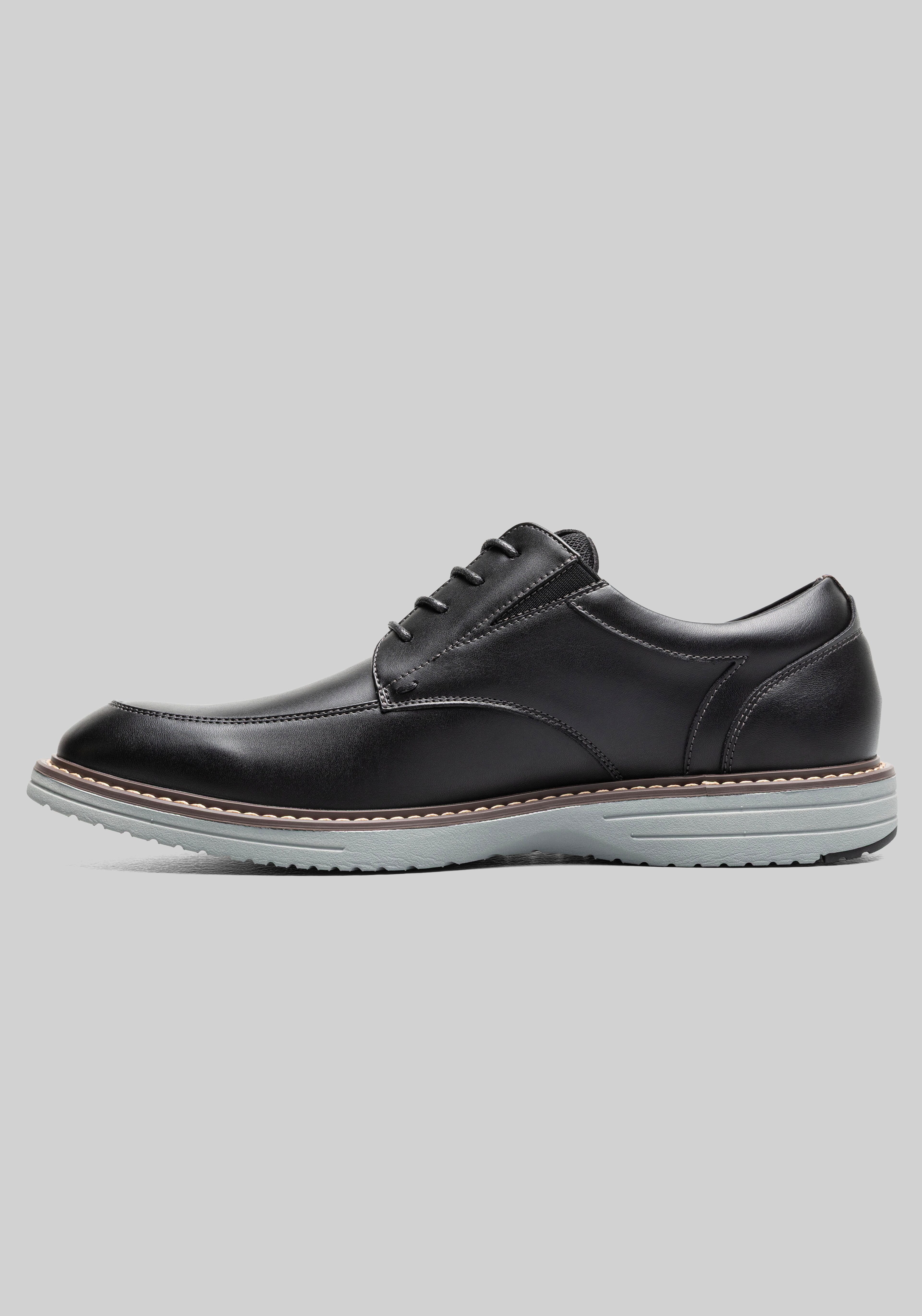 Nunn Bush Gates Moc Toe Oxfords