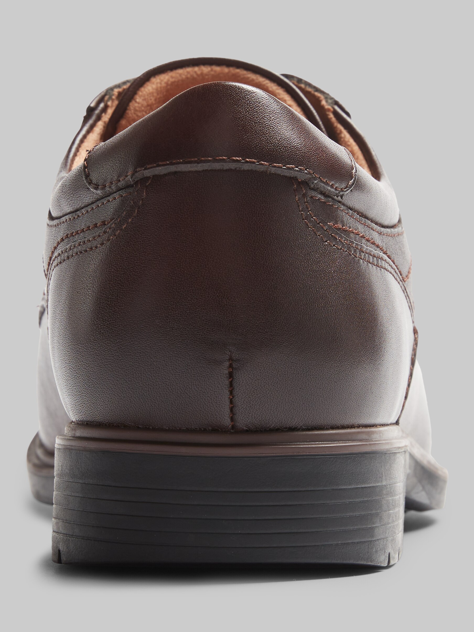 Clarks Eldredge Plain Toe Oxfords