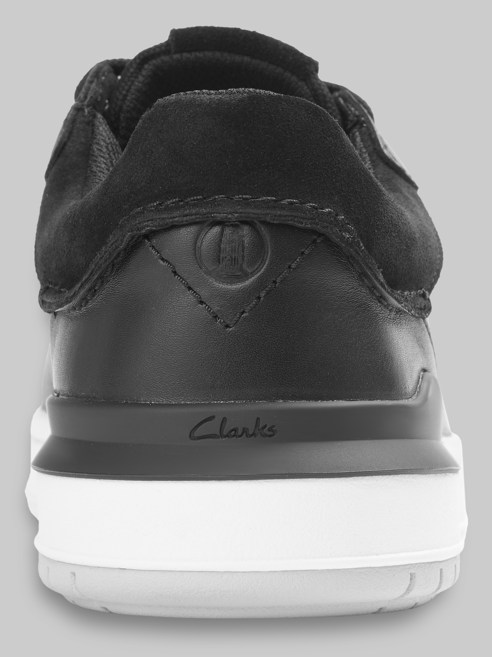 Clarks Courtlite 2 Run Sneakers