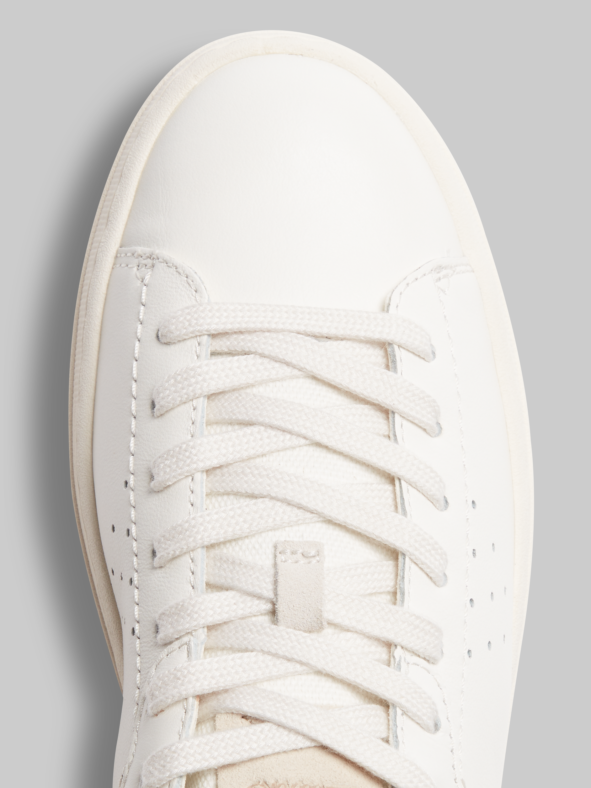 Clarks Courtlite 2 Run Sneakers