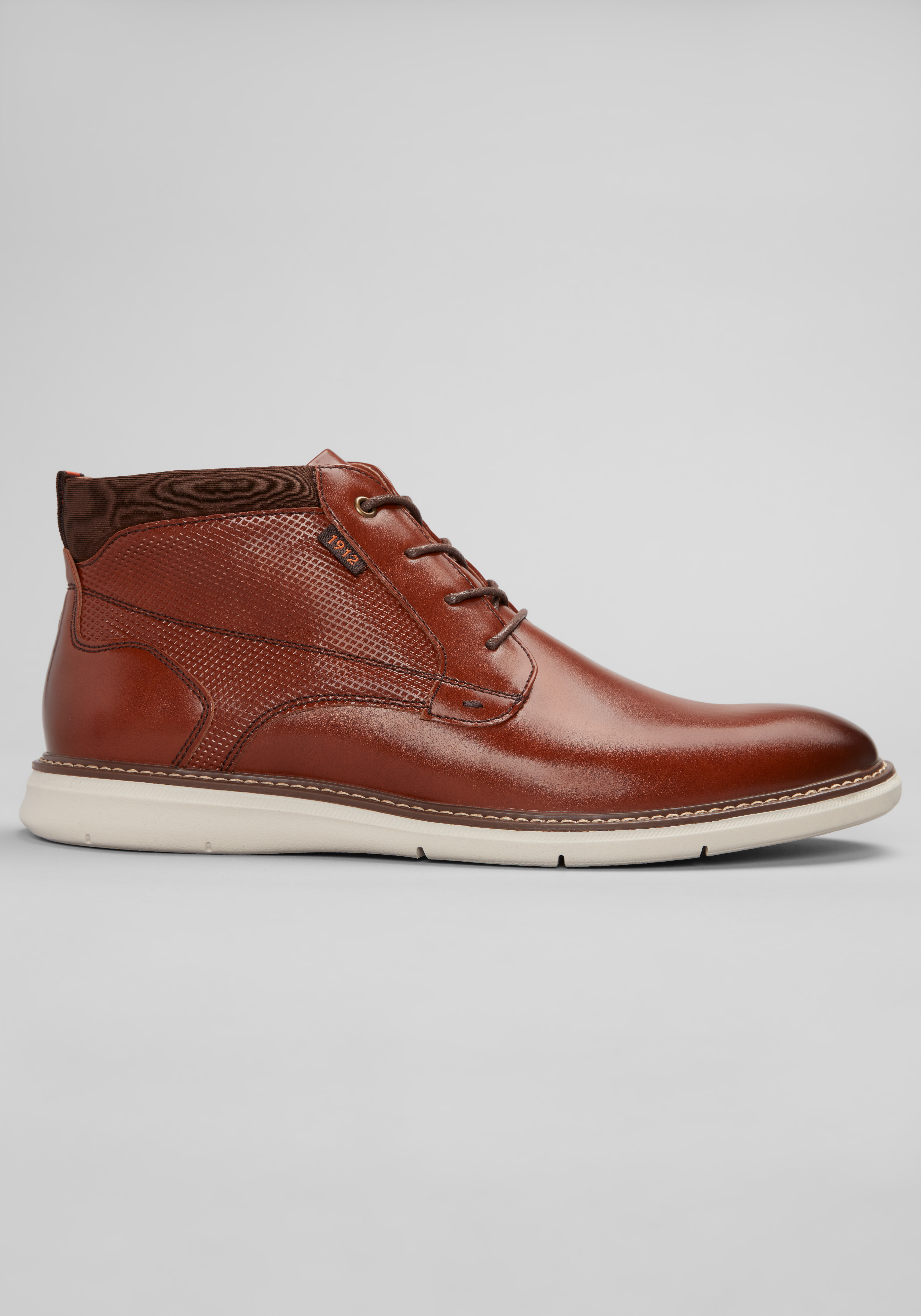 Nunn Bush Chase Plain Toe Chukkas