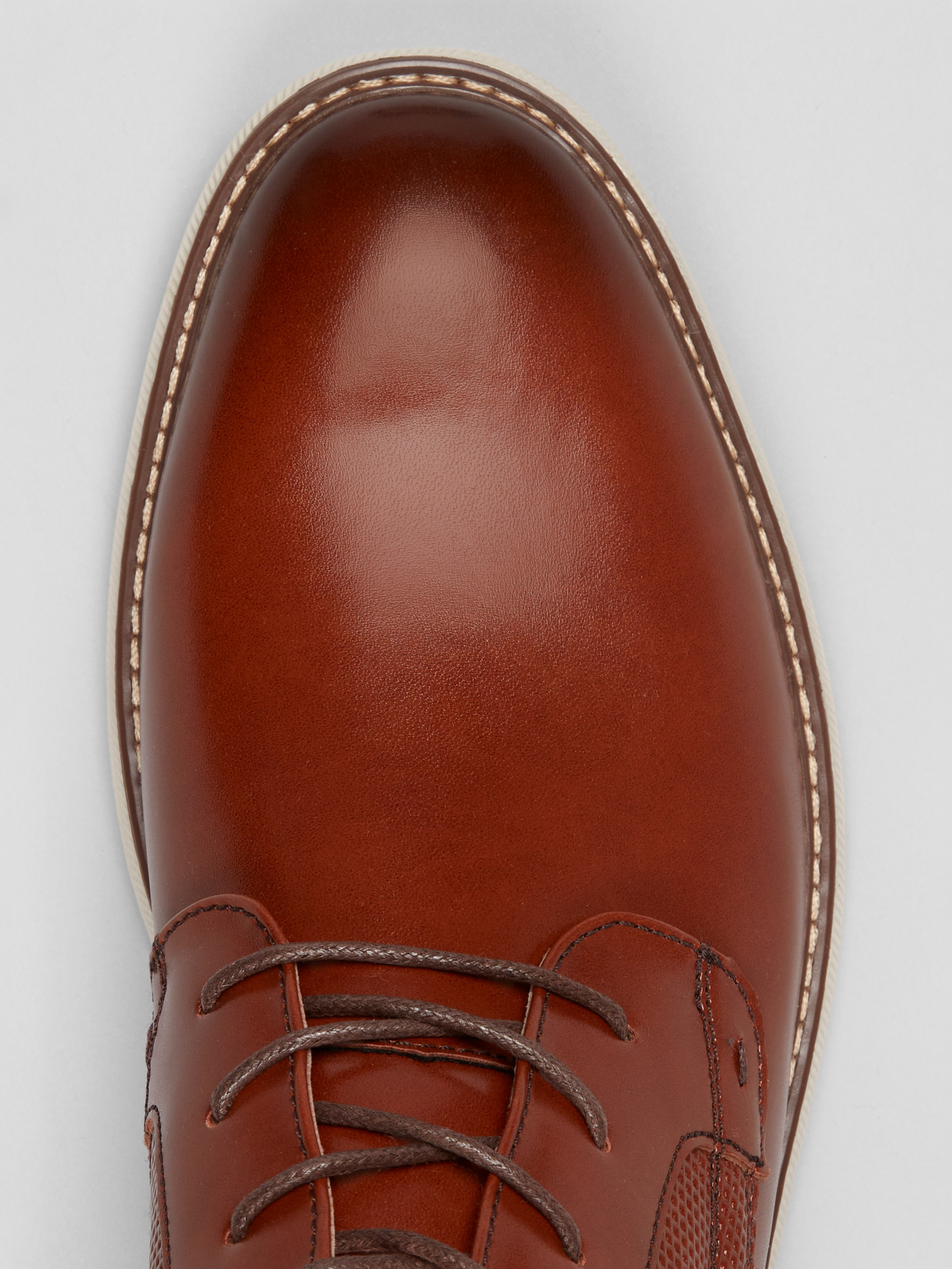 Nunn Bush Chase Plain Toe Chukka Boots