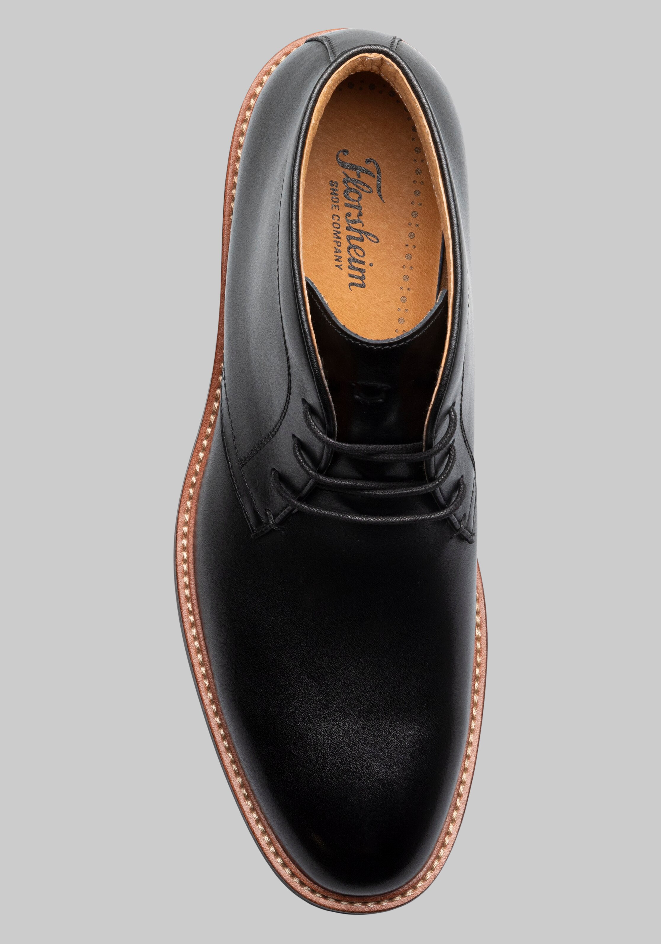 Florsheim Anthem Plain Toe Chukka Boots