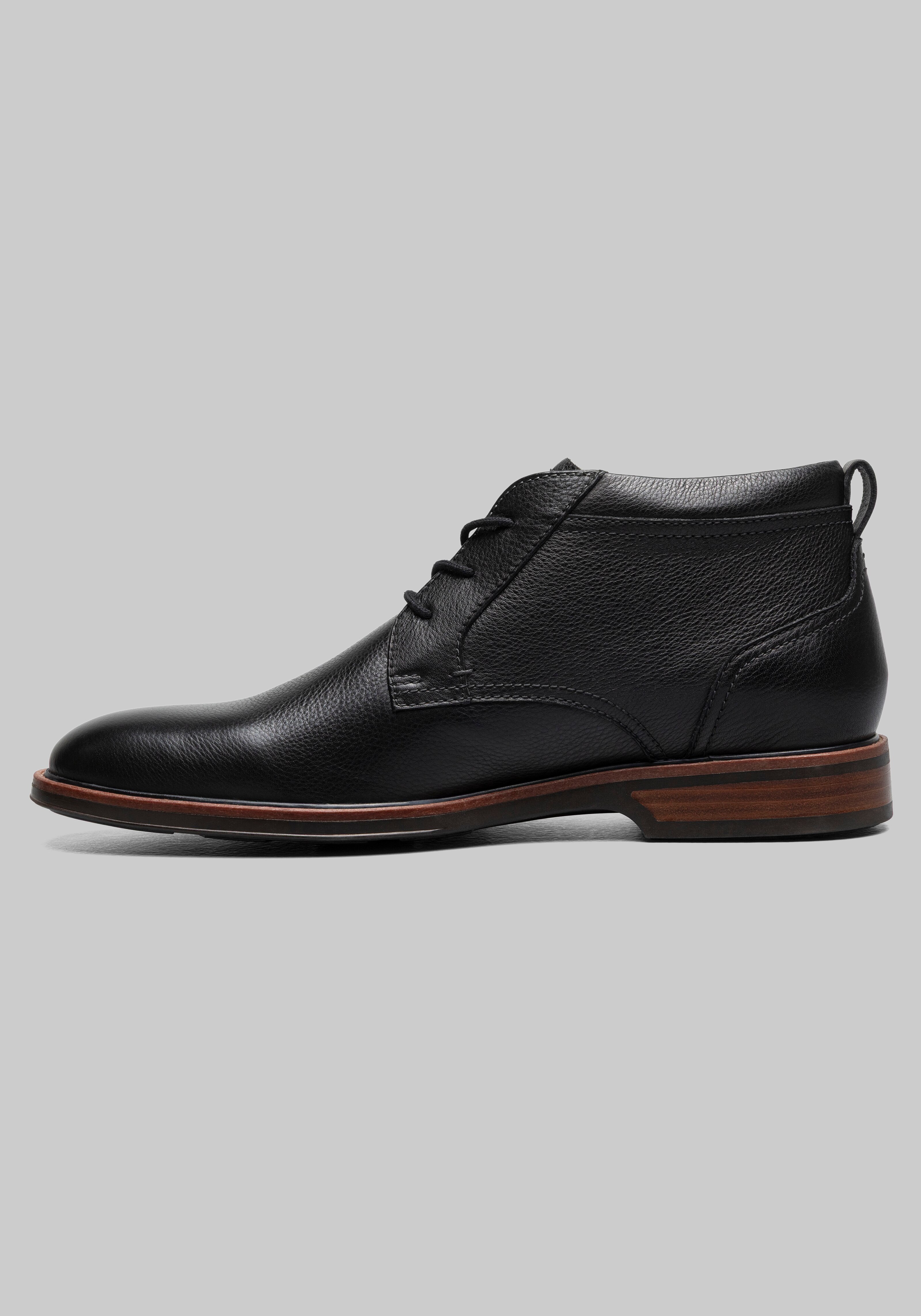 Florsheim Plain Toe Chukka Boots