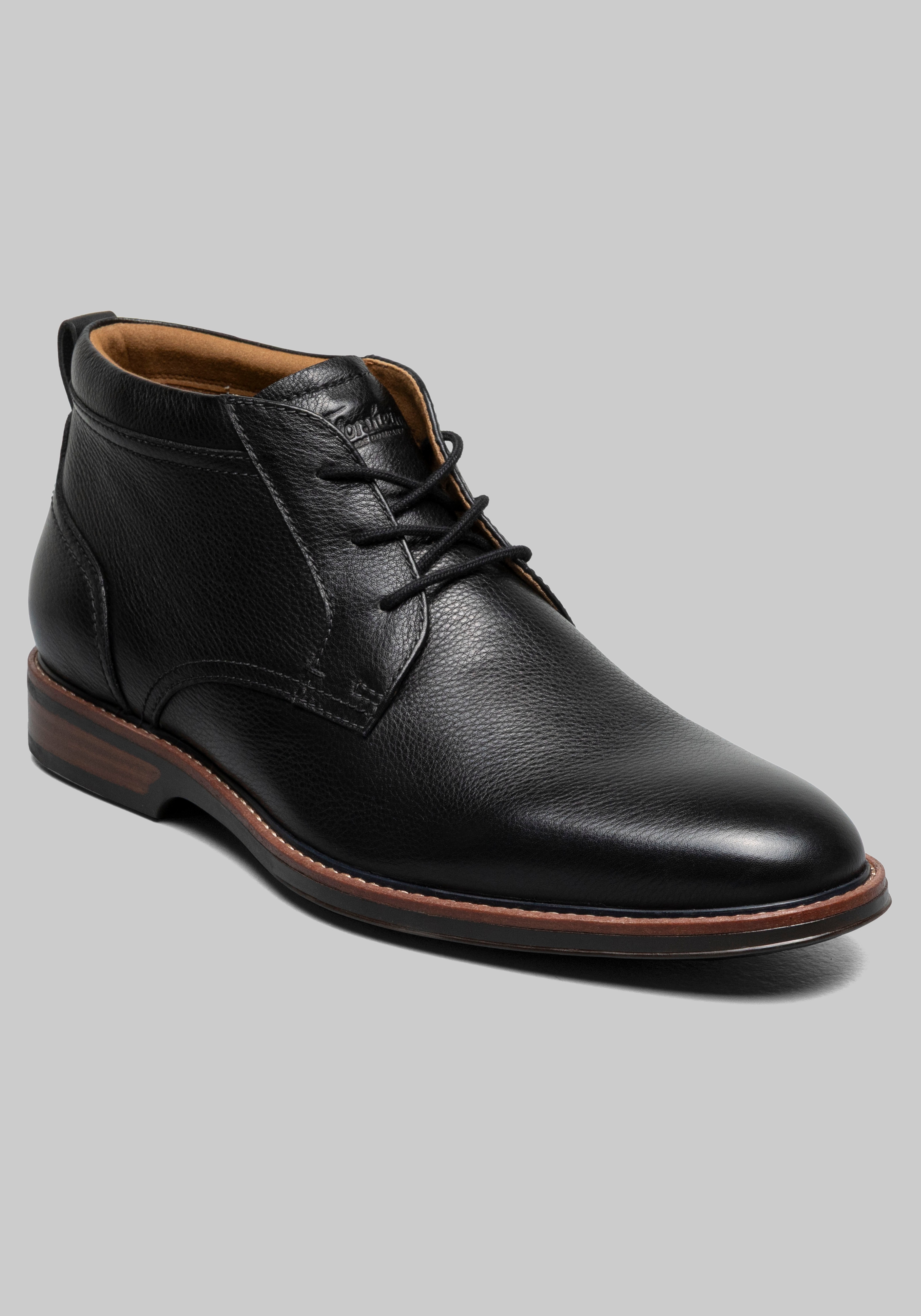 Florsheim Plain Toe Chukka Boots