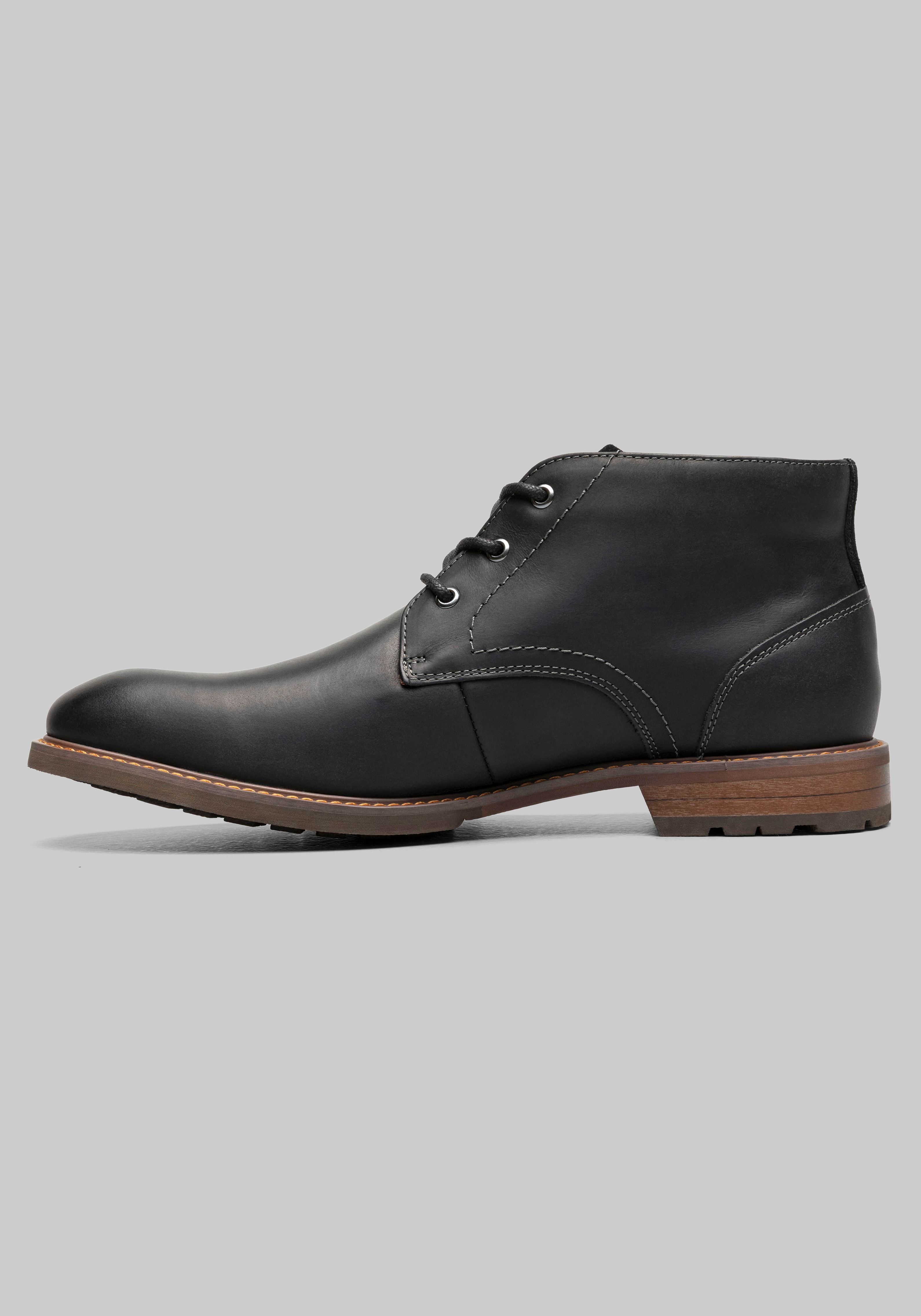 Florsheim Lodge Chukka Boots
