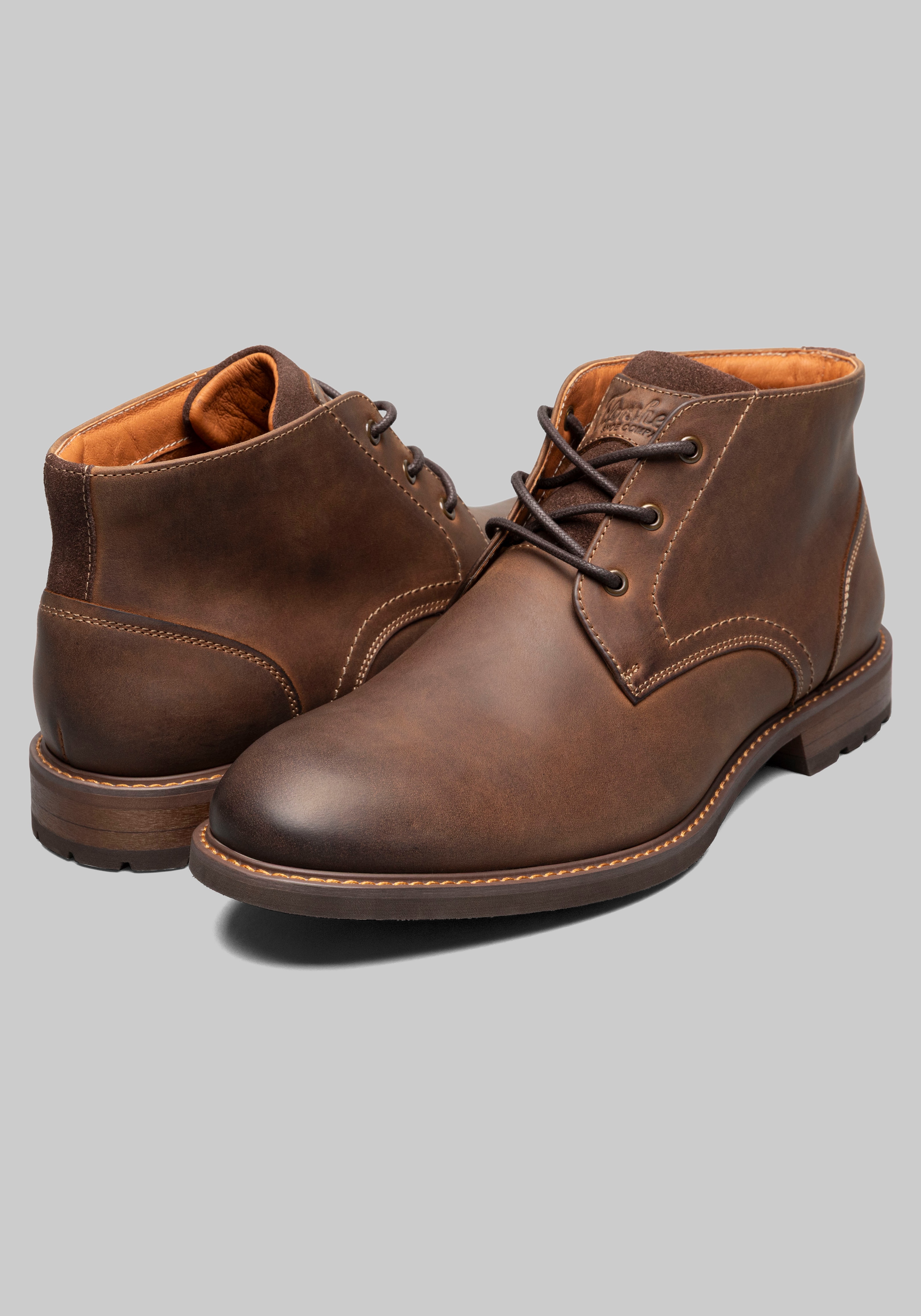 Florsheim Lodge Chukka Boots