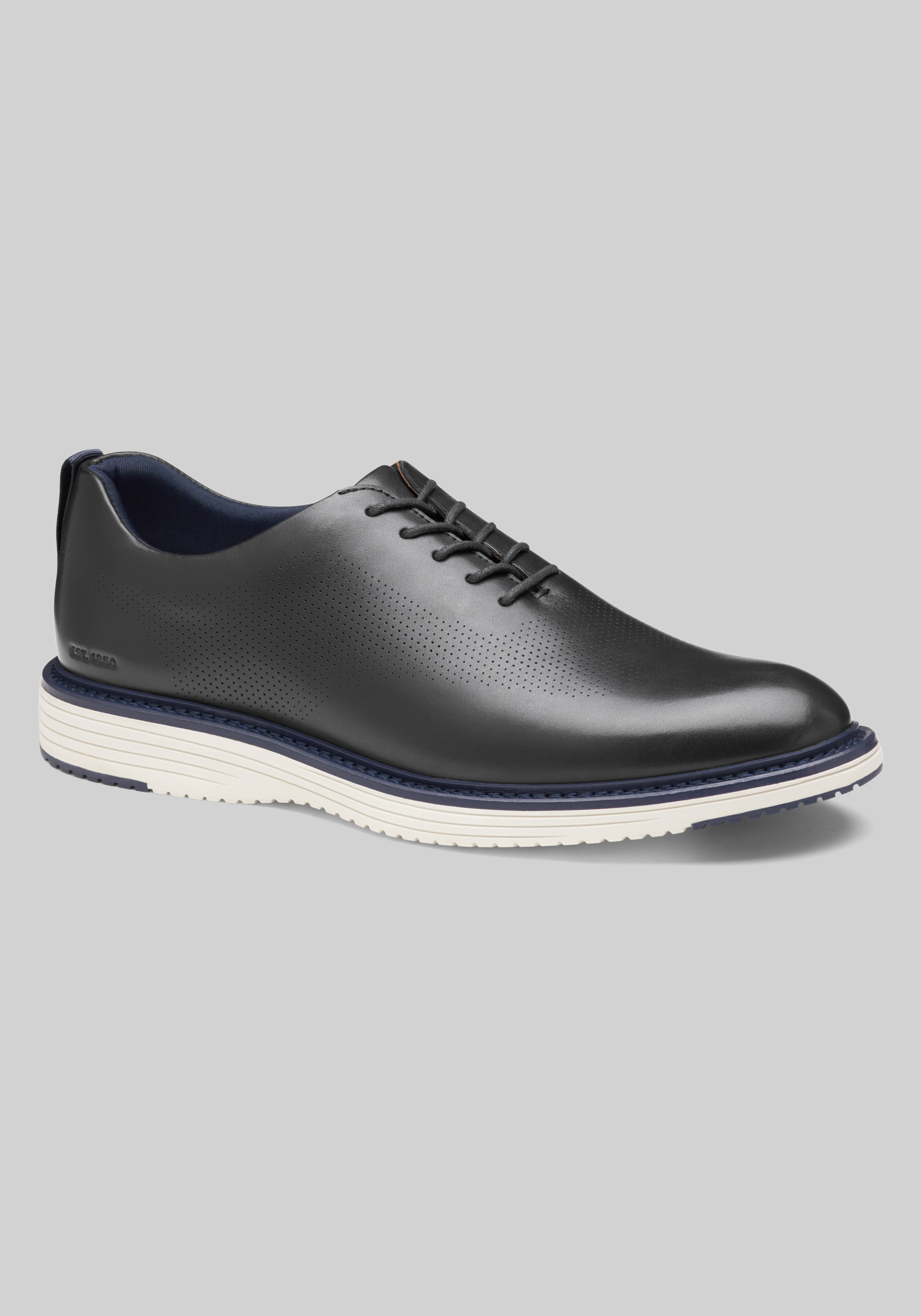 Johnston & Murphy Upton One-Piece Perfed Plain Toe