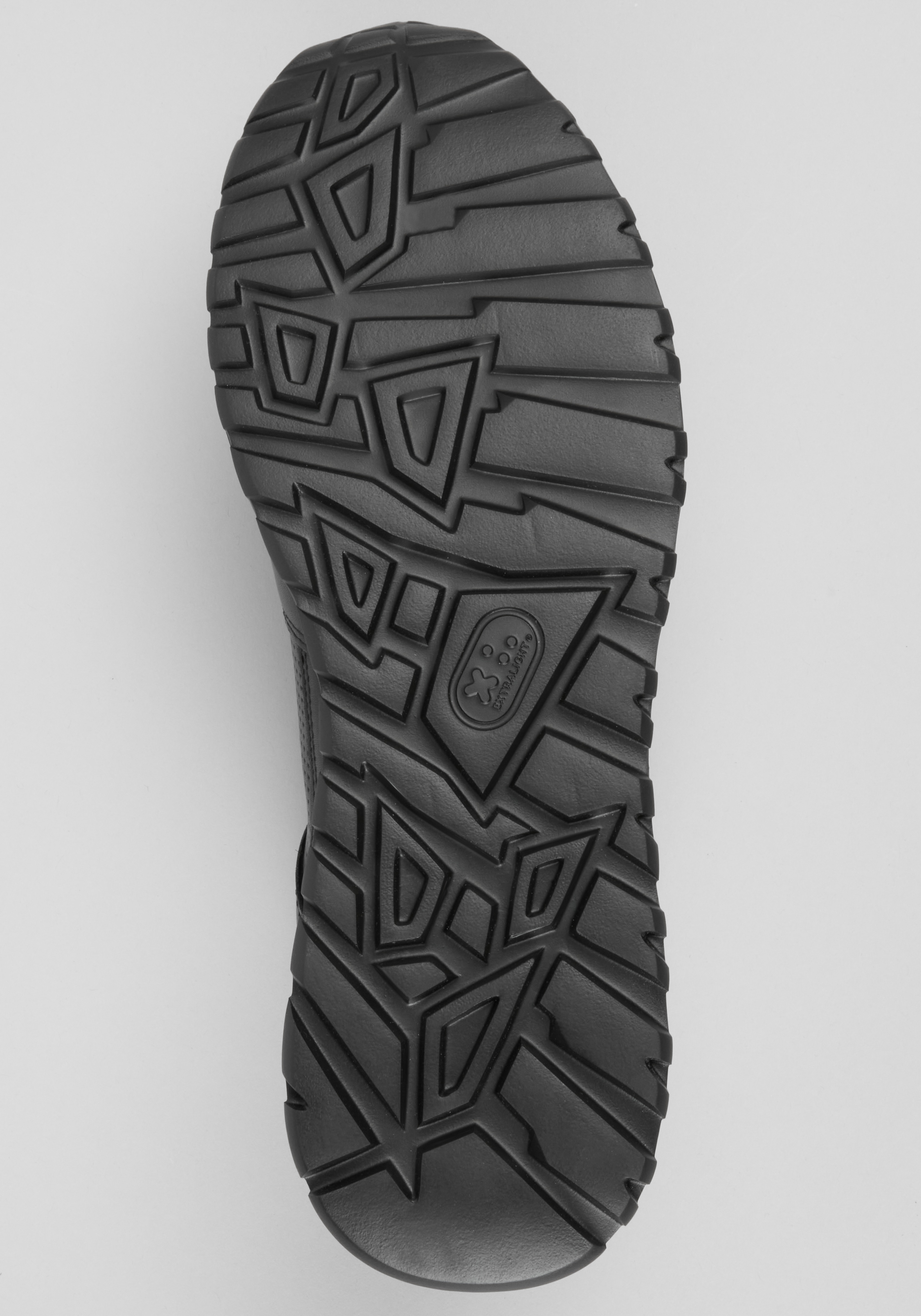 Clarks Radwell Leather Sneakers