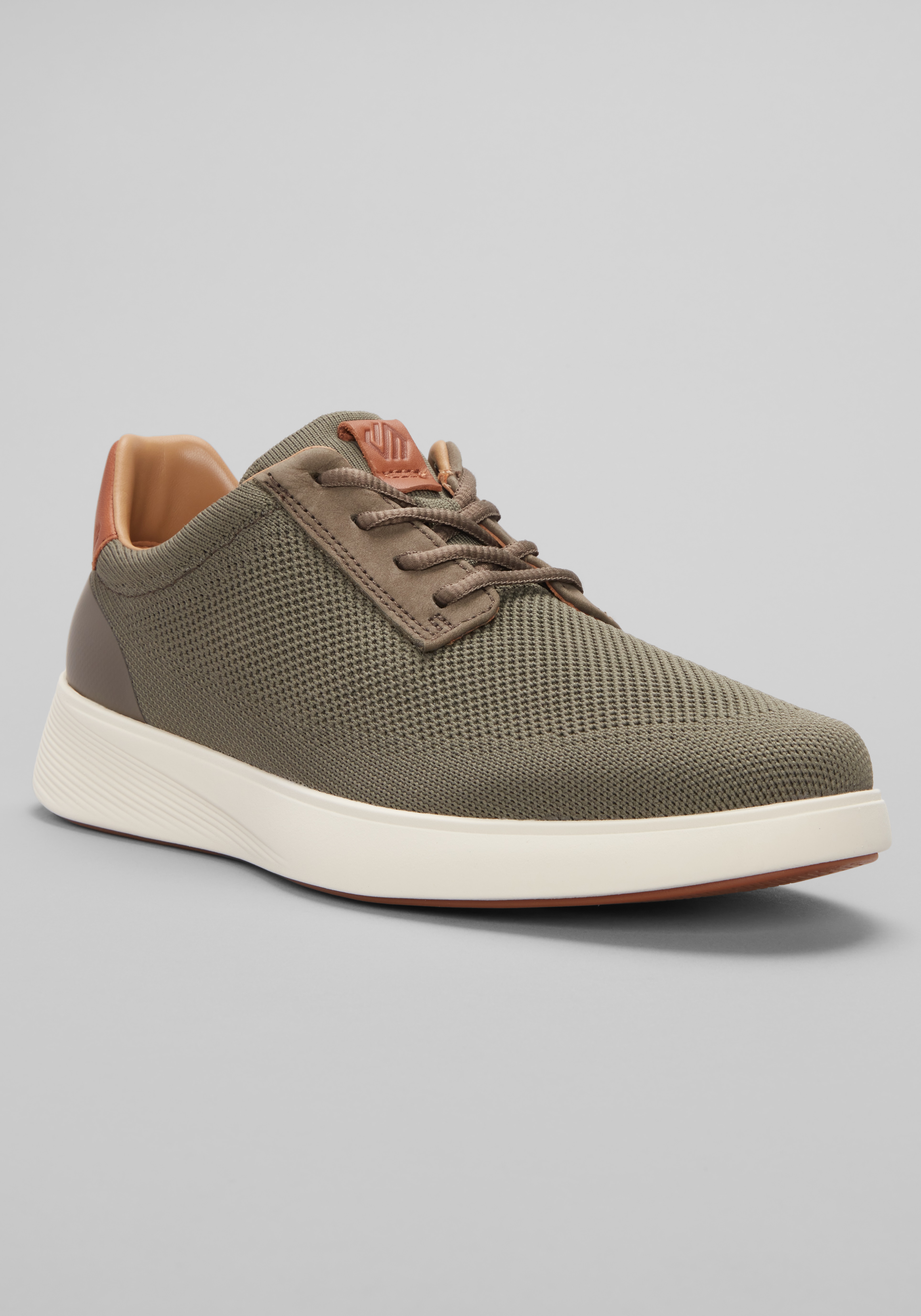 Johnston & Murphy Ackerson Perfed Plain Toe Sneakers
