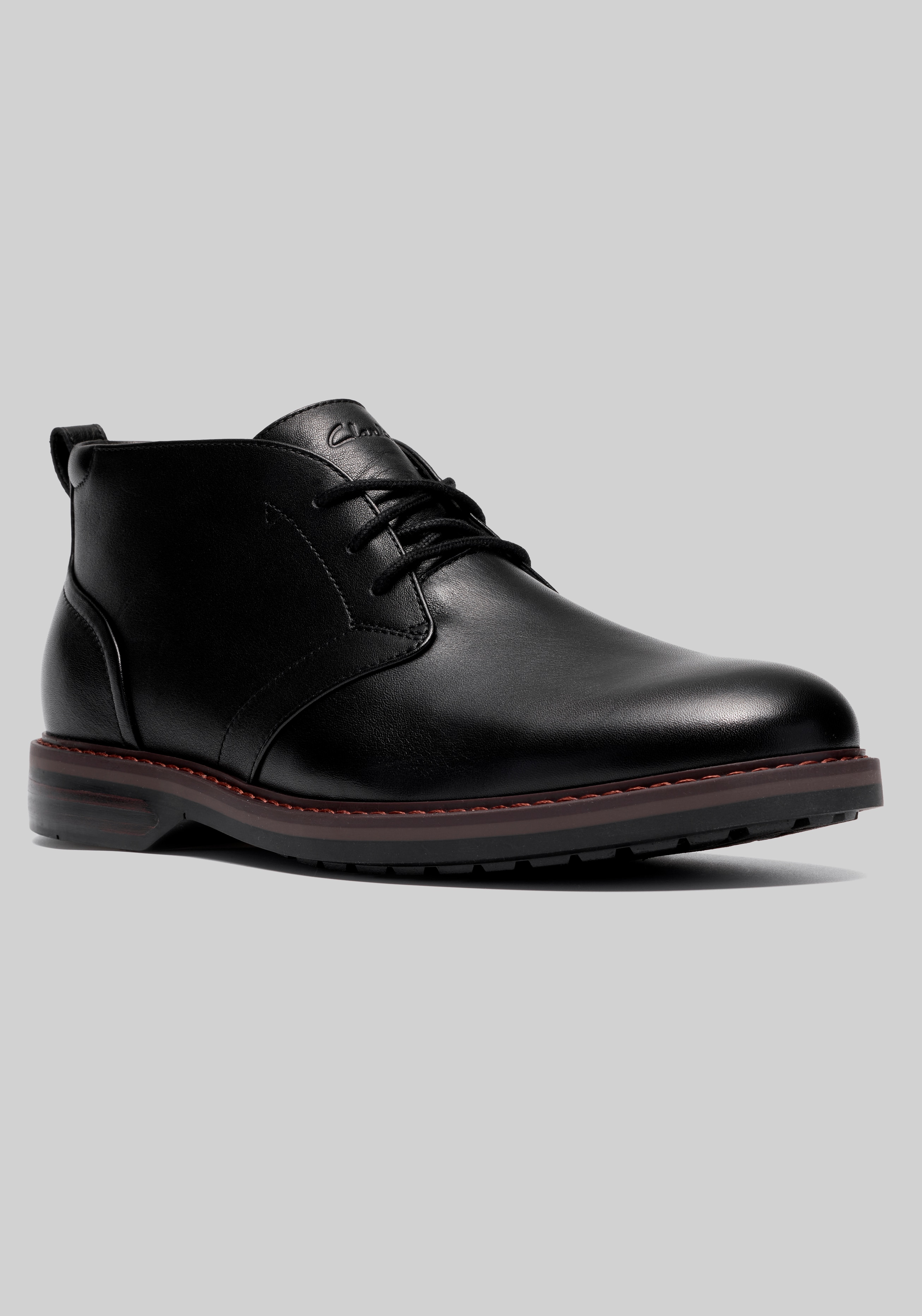 Clarks Aldwin2 Chukka Boots