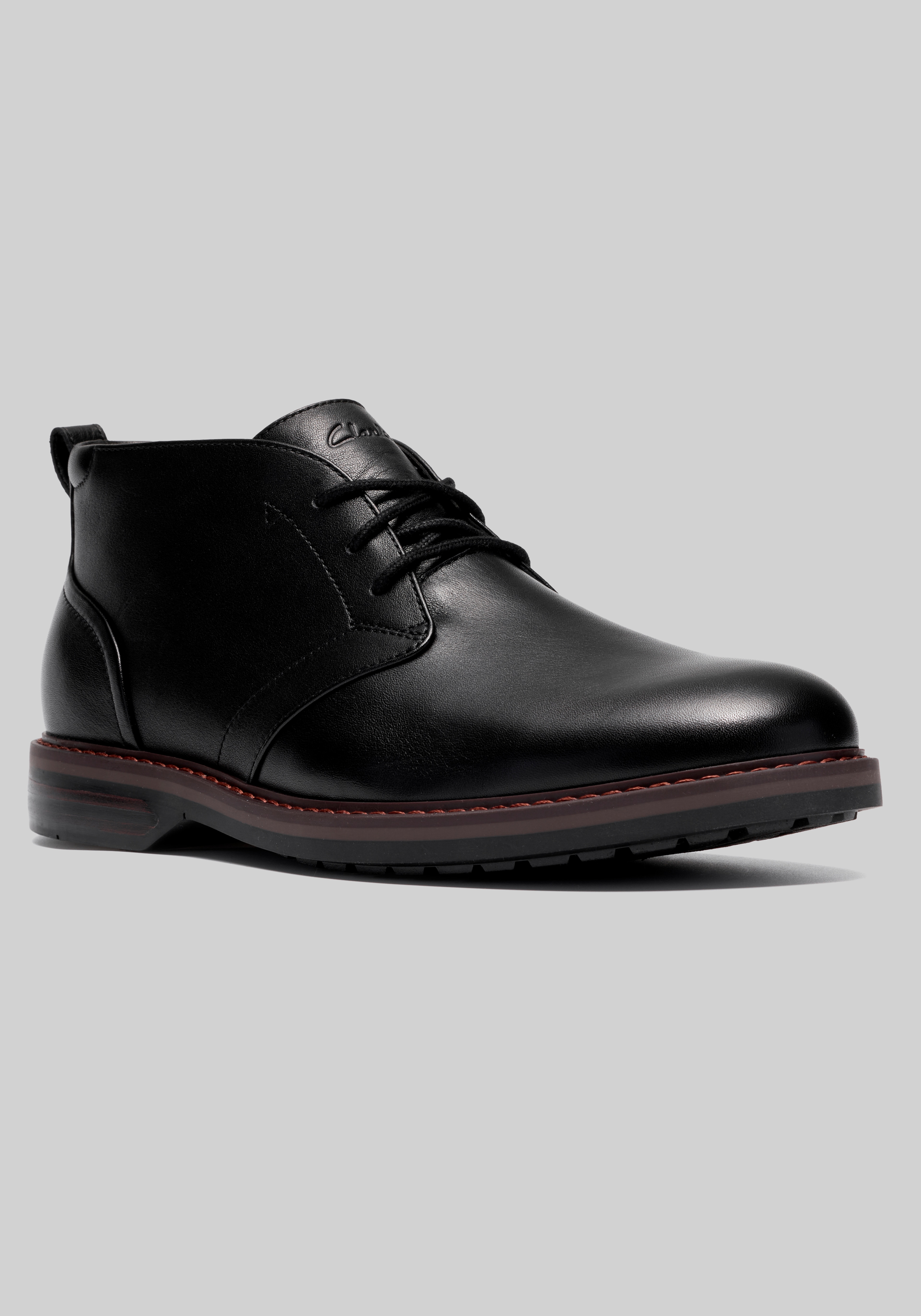 Clarks Aldwin2 Chukka Boots