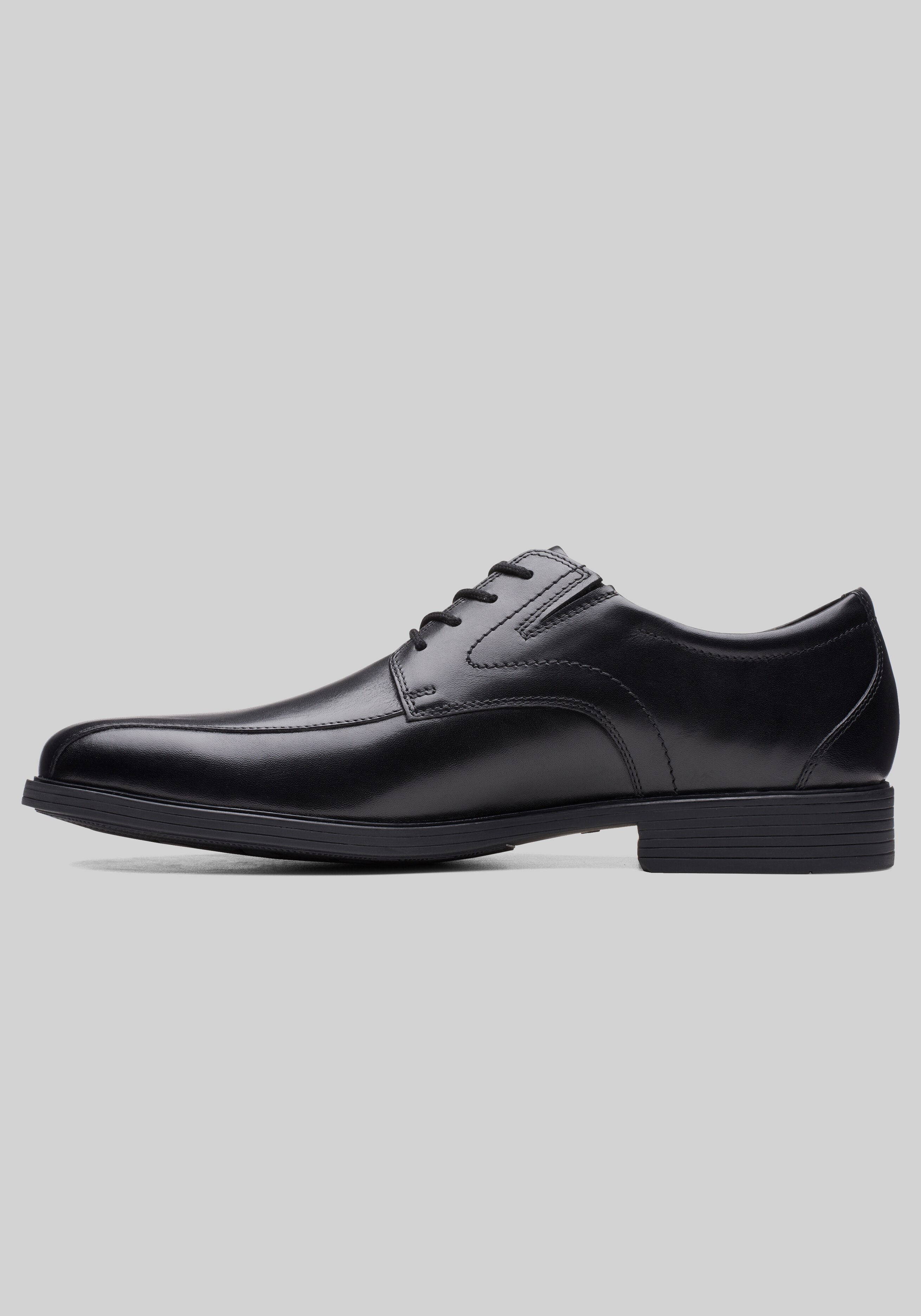 Clarks Whiddon Pace Oxfords