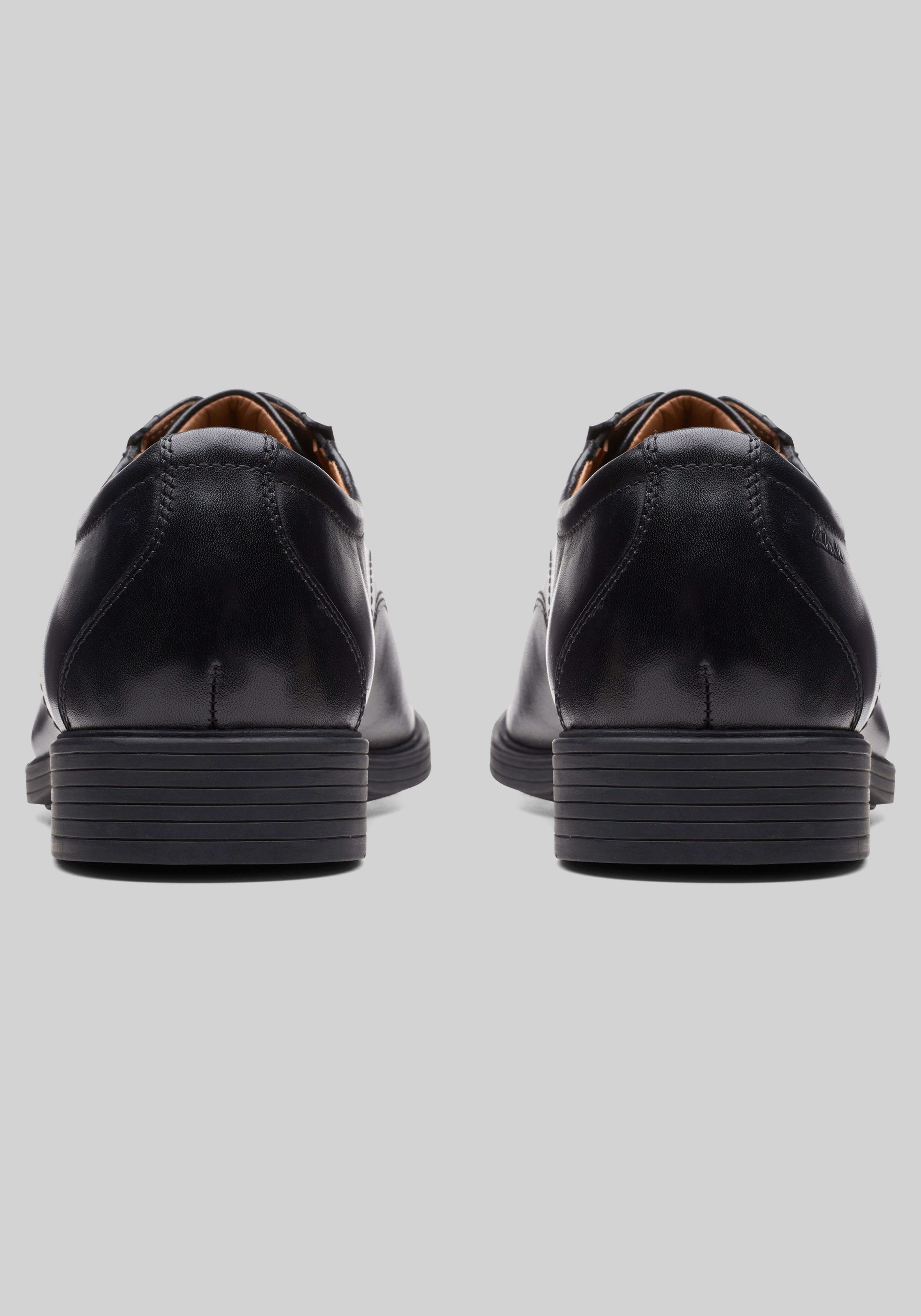 Clarks Whiddon Plain Lace-Up Dress Oxfords