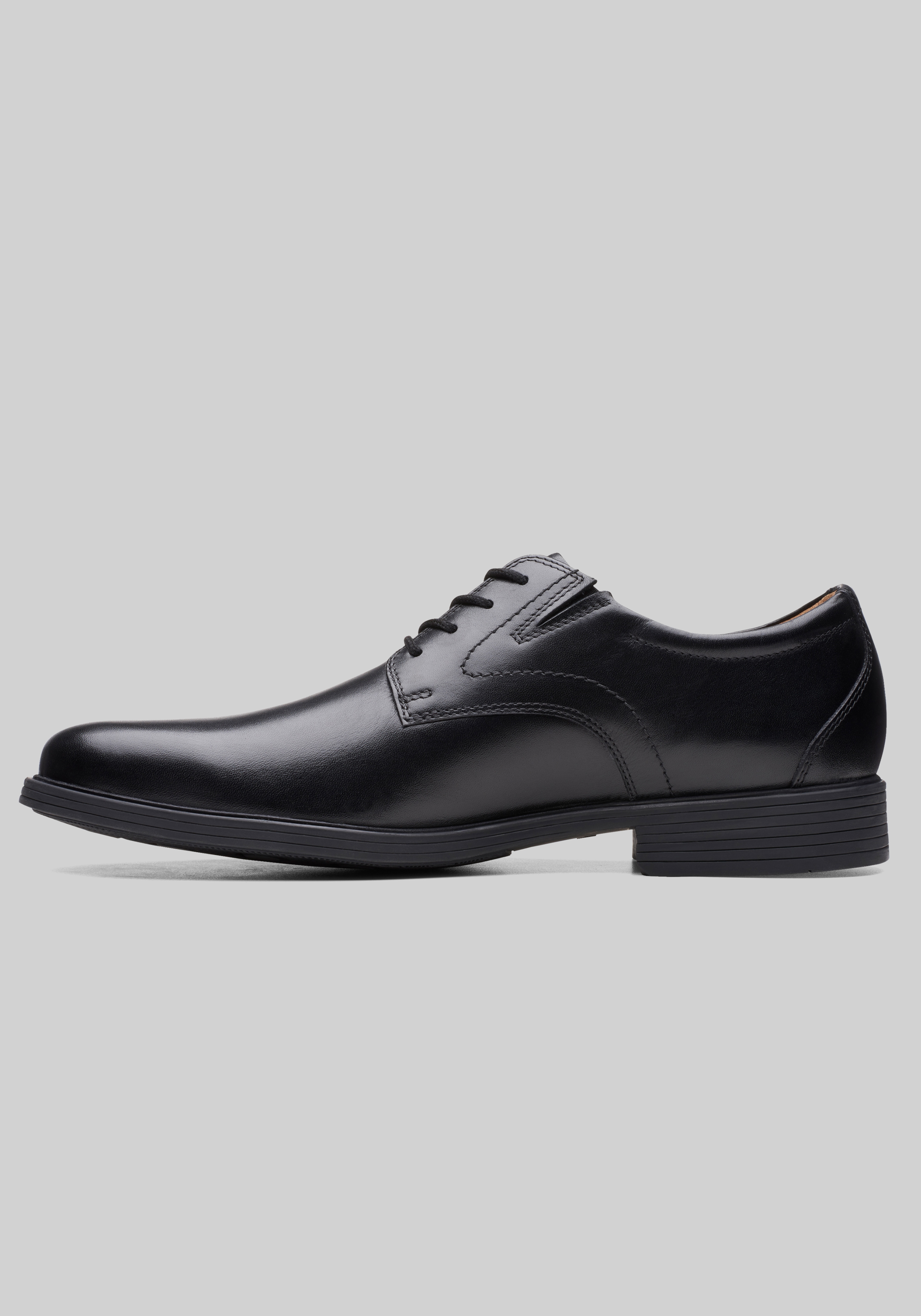 Clarks Whiddon Plain Lace-Up Dress Oxfords