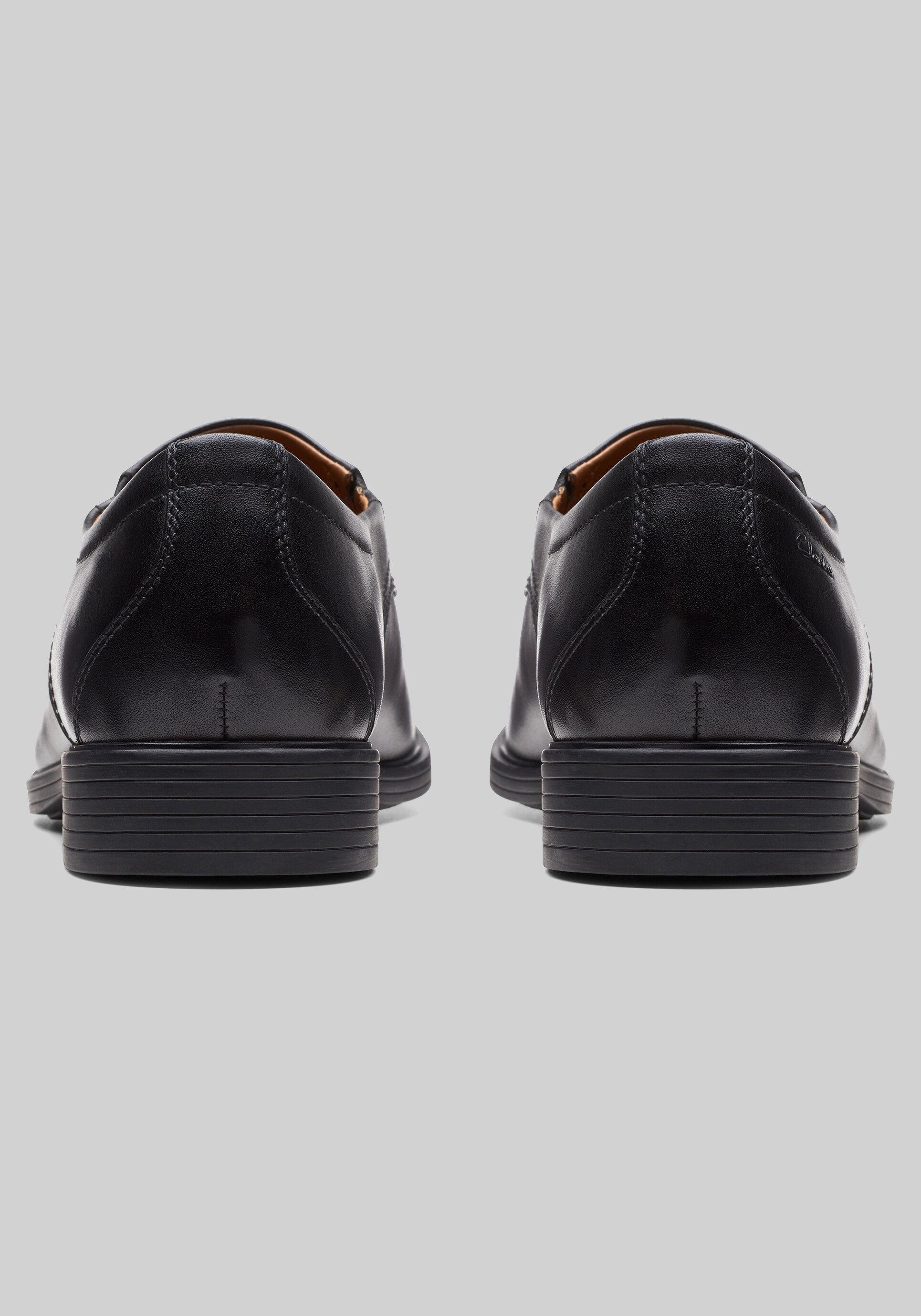 Clarks Whiddon Step Loafers
