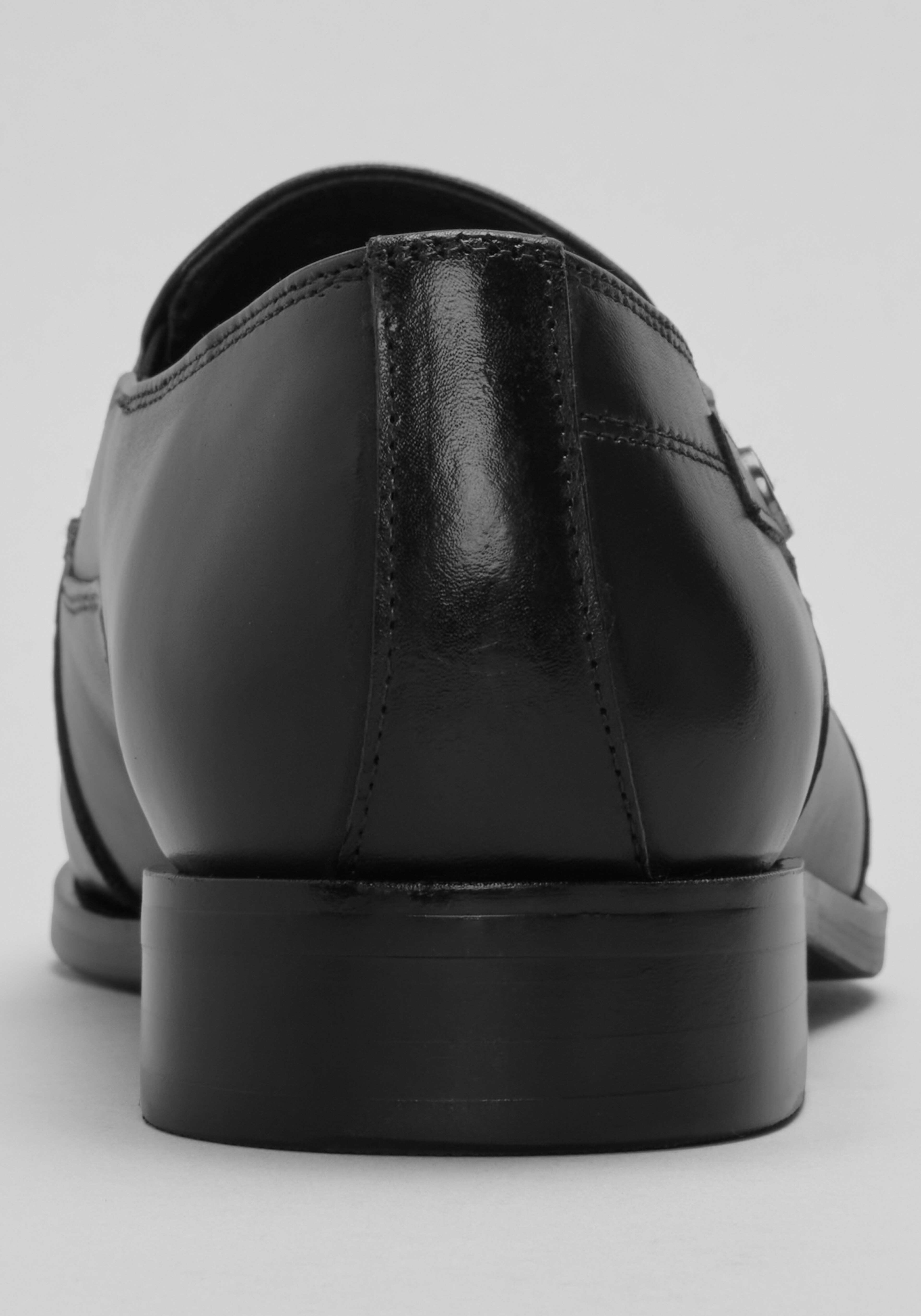 Carrucci Apron Toe Loafers