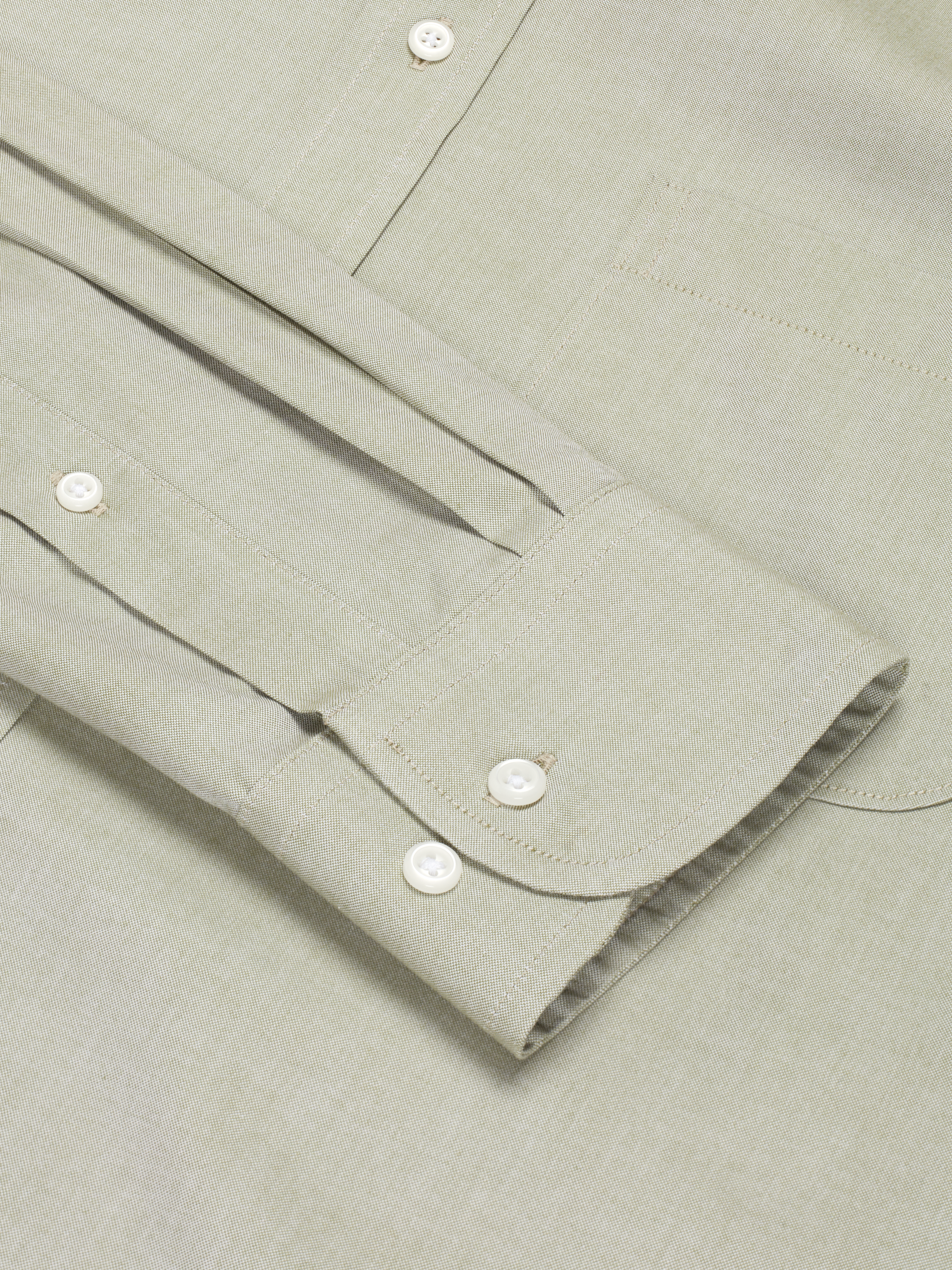 Traveler® Collection Slim Fit Spread Collar Solid Dress Shirt CLEARANCE