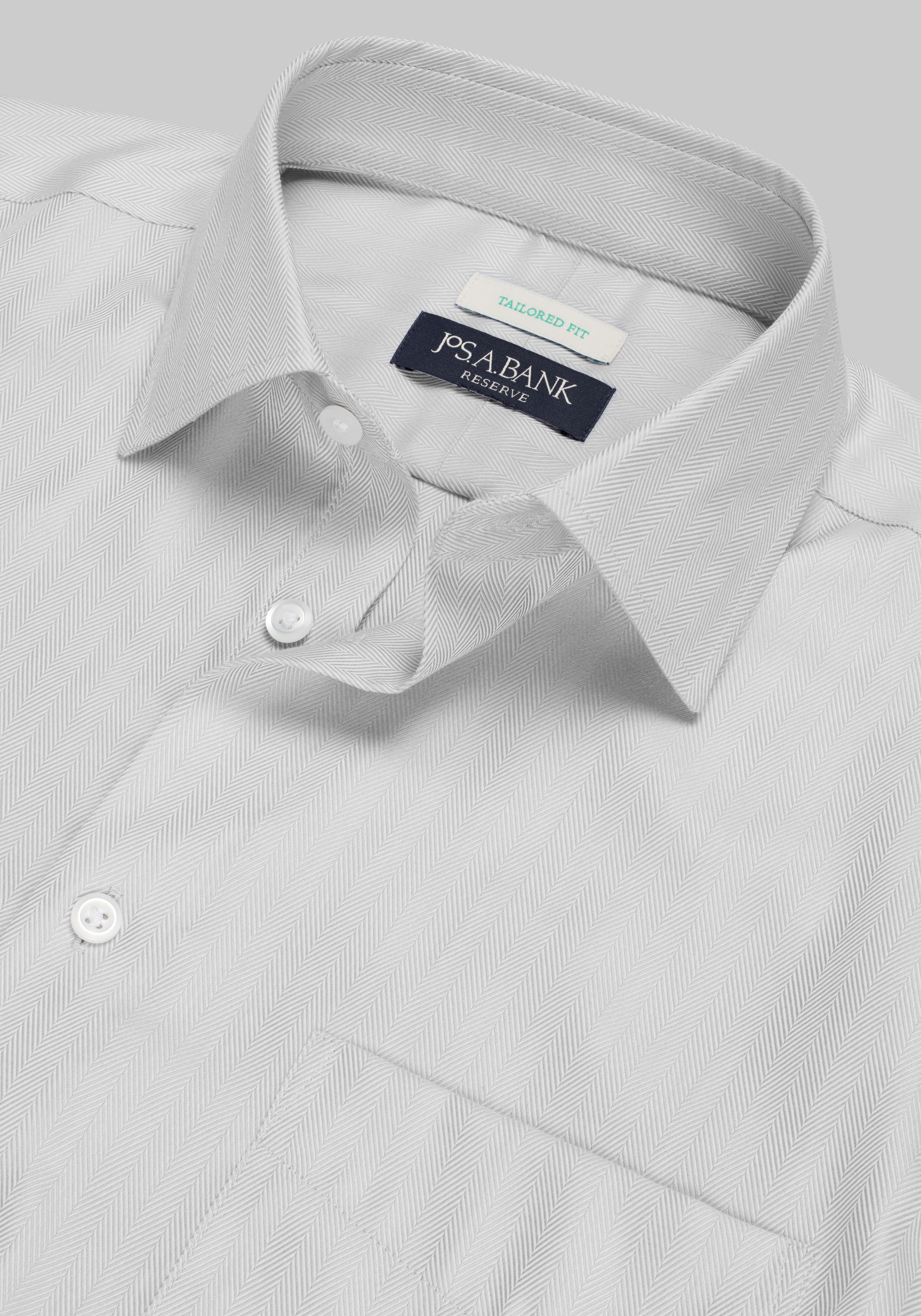 Reserve Collection Tailored Fit Spread Collar Herringbone Dress Shirt