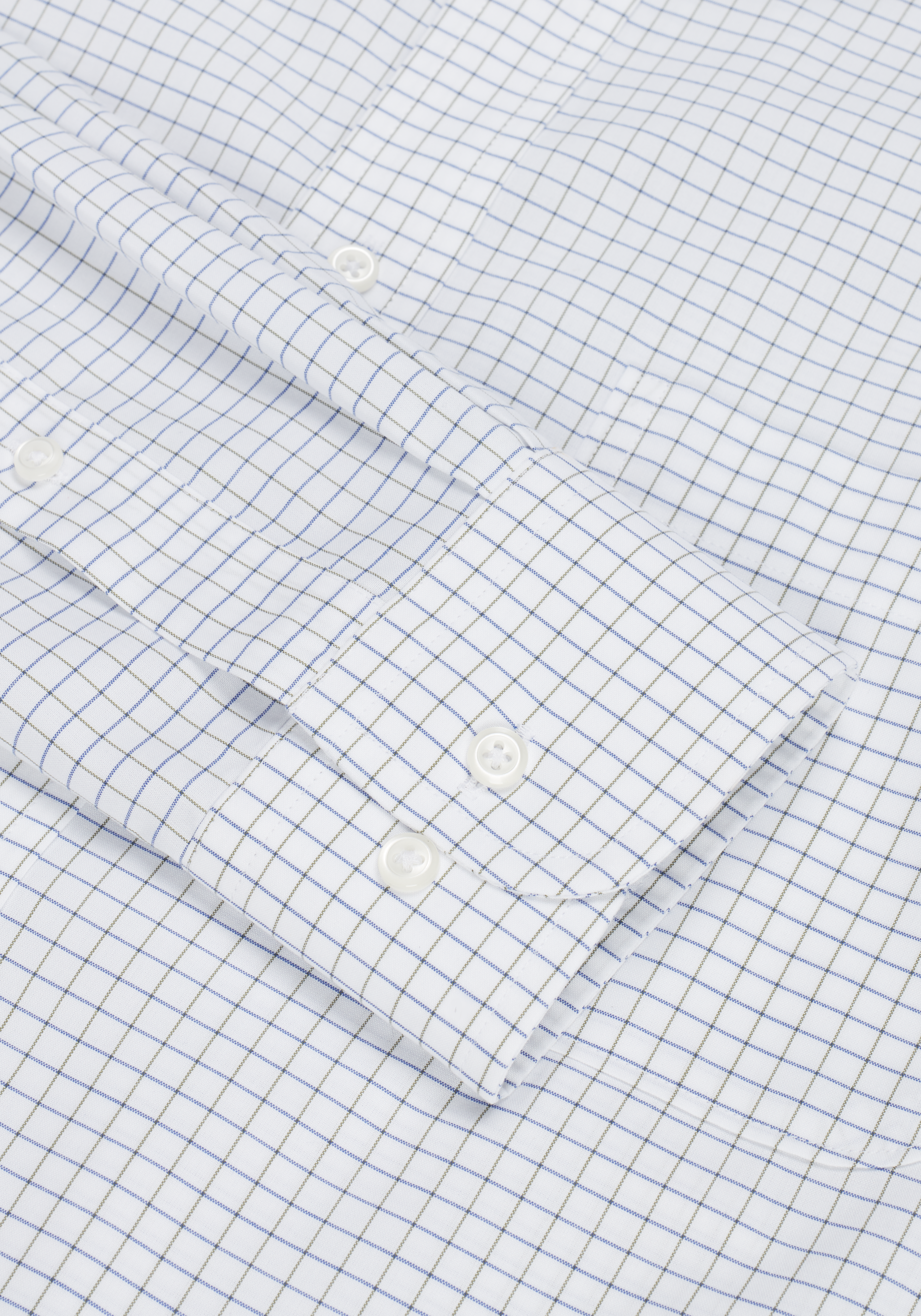 Traveler® Collection Slim Fit Spread Collar Dress Shirt