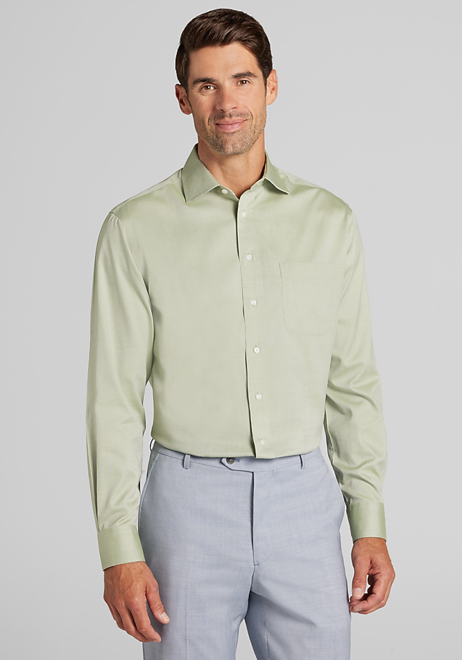 Traveler Collection Tailored Fit Spread Collar Solid Dress Shirt - Big &  Tall - New Arrivals | Jos A Bank
