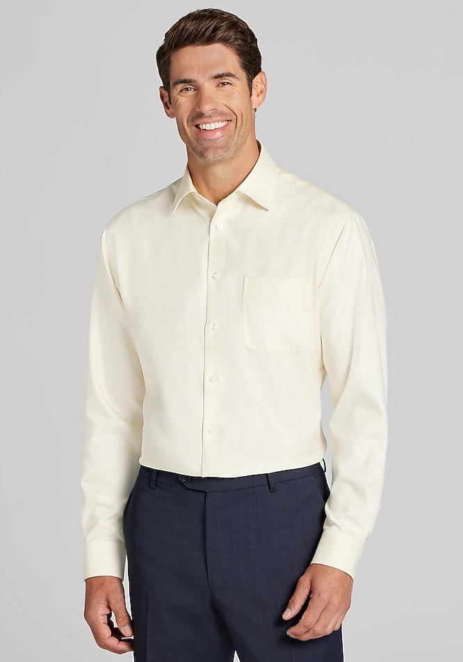 Men's Reserve Collection Traditional Fit Spread Collar Solid Dress Shirt at Jos. A. Bank, Light Yellow, Size 16 1/2 X 32/33