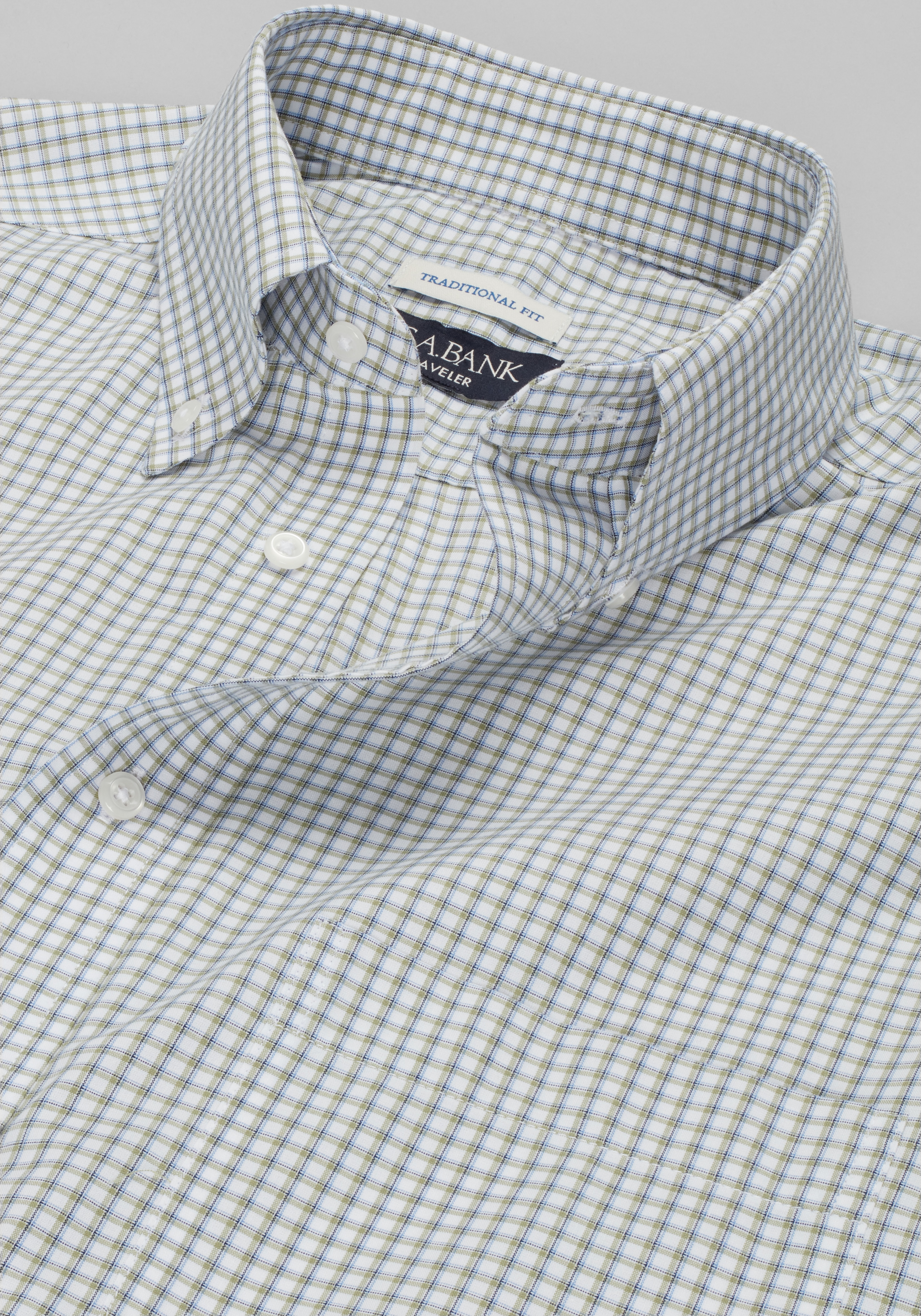 Traveler® Collection Traditional Fit Button-Down Collar Plaid Dress Shirt