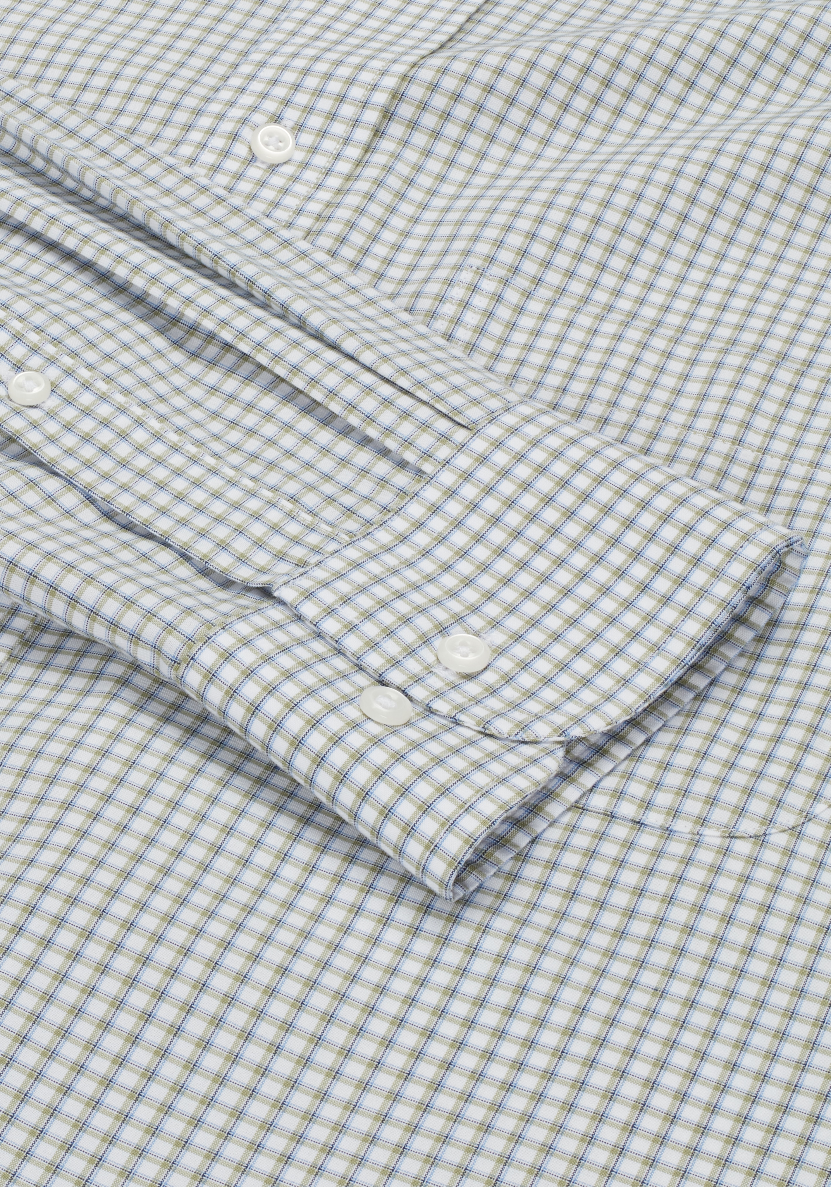 Traveler® Collection Traditional Fit Button-Down Collar Plaid Dress Shirt