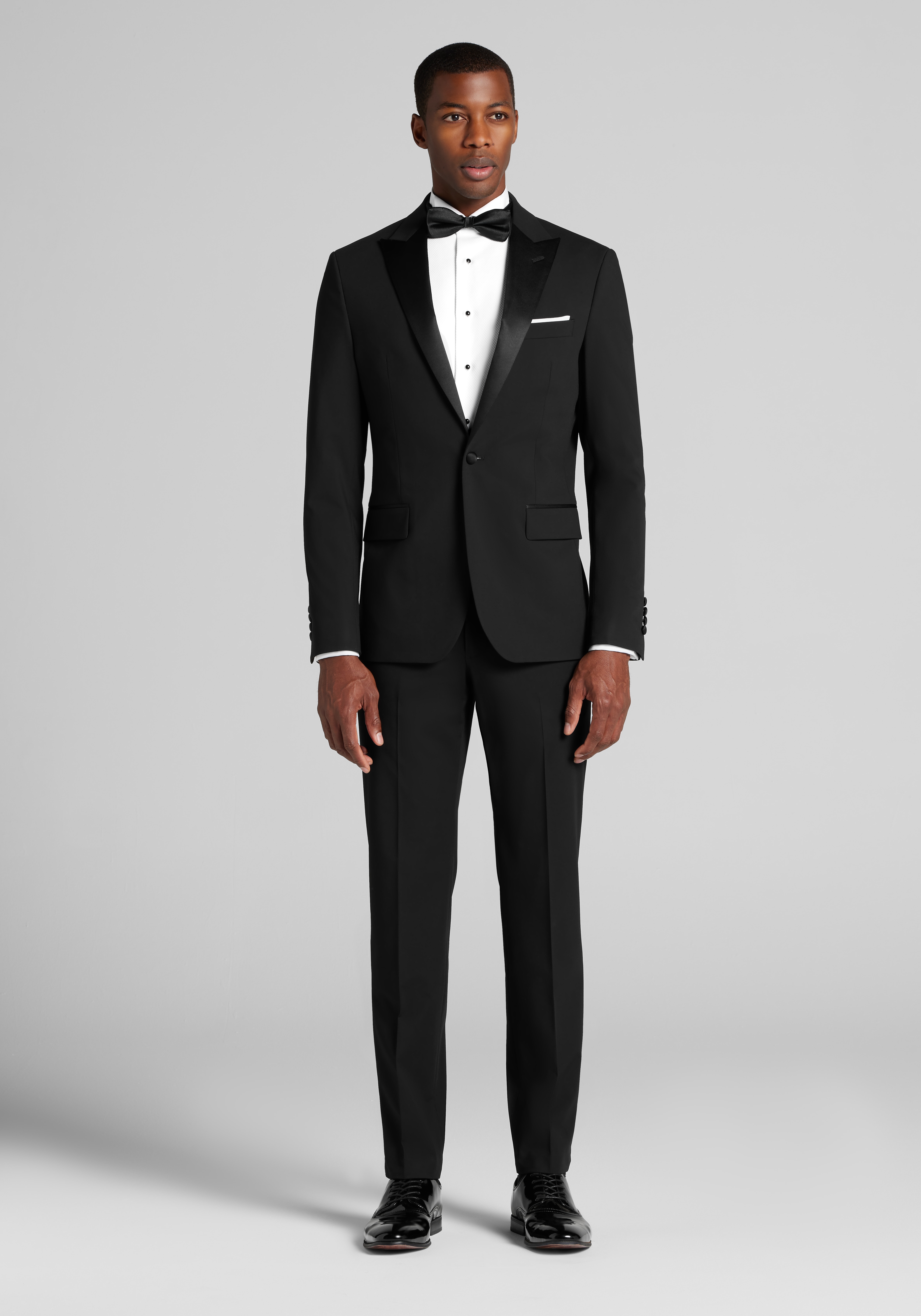 Reserve Collection Tailored Fit Wing Collar Bib Formal Dress Shirt